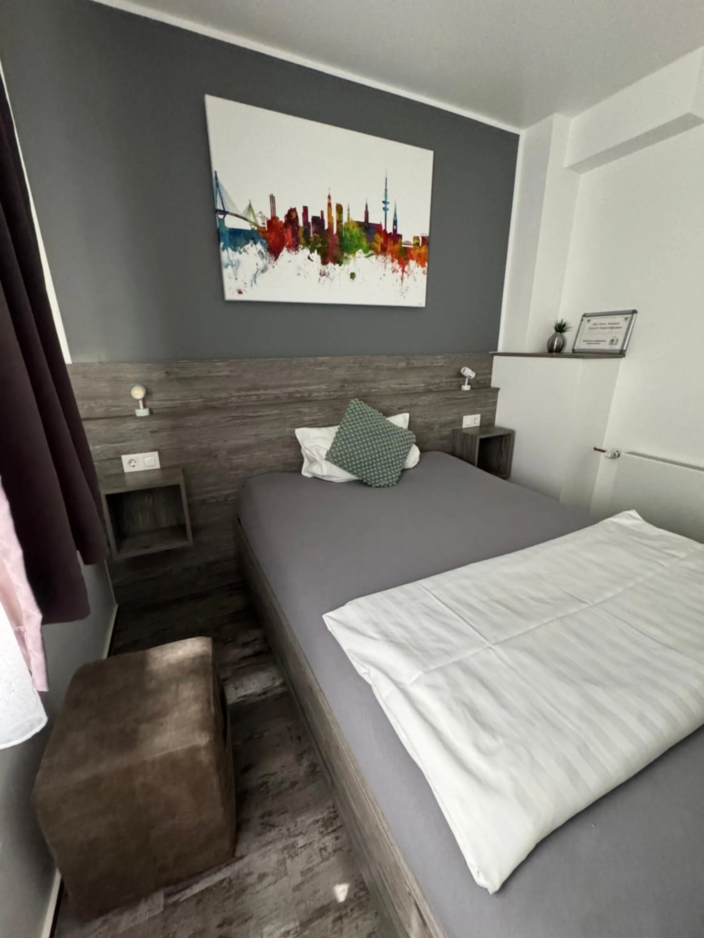 Bed in Pension Zwei A