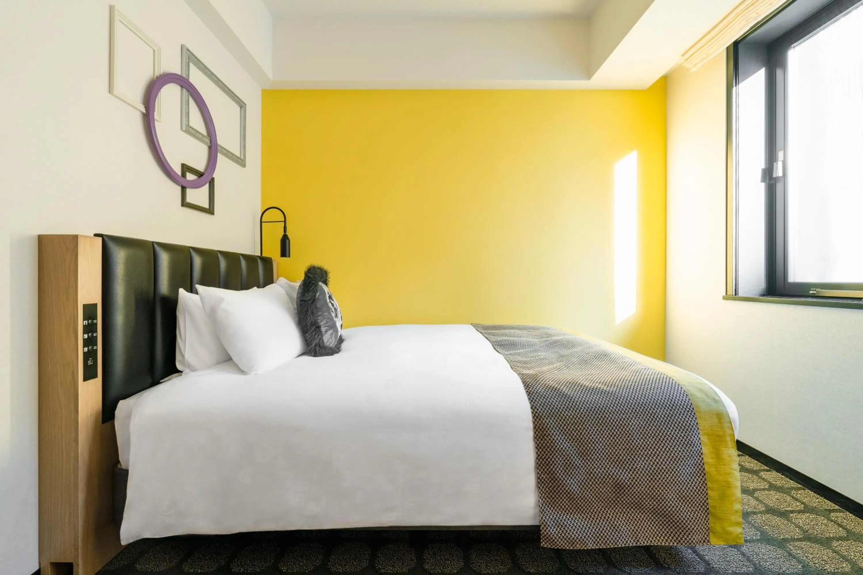 Photo of the whole room, Bed in The Royal Park Canvas - Osaka Kitahama