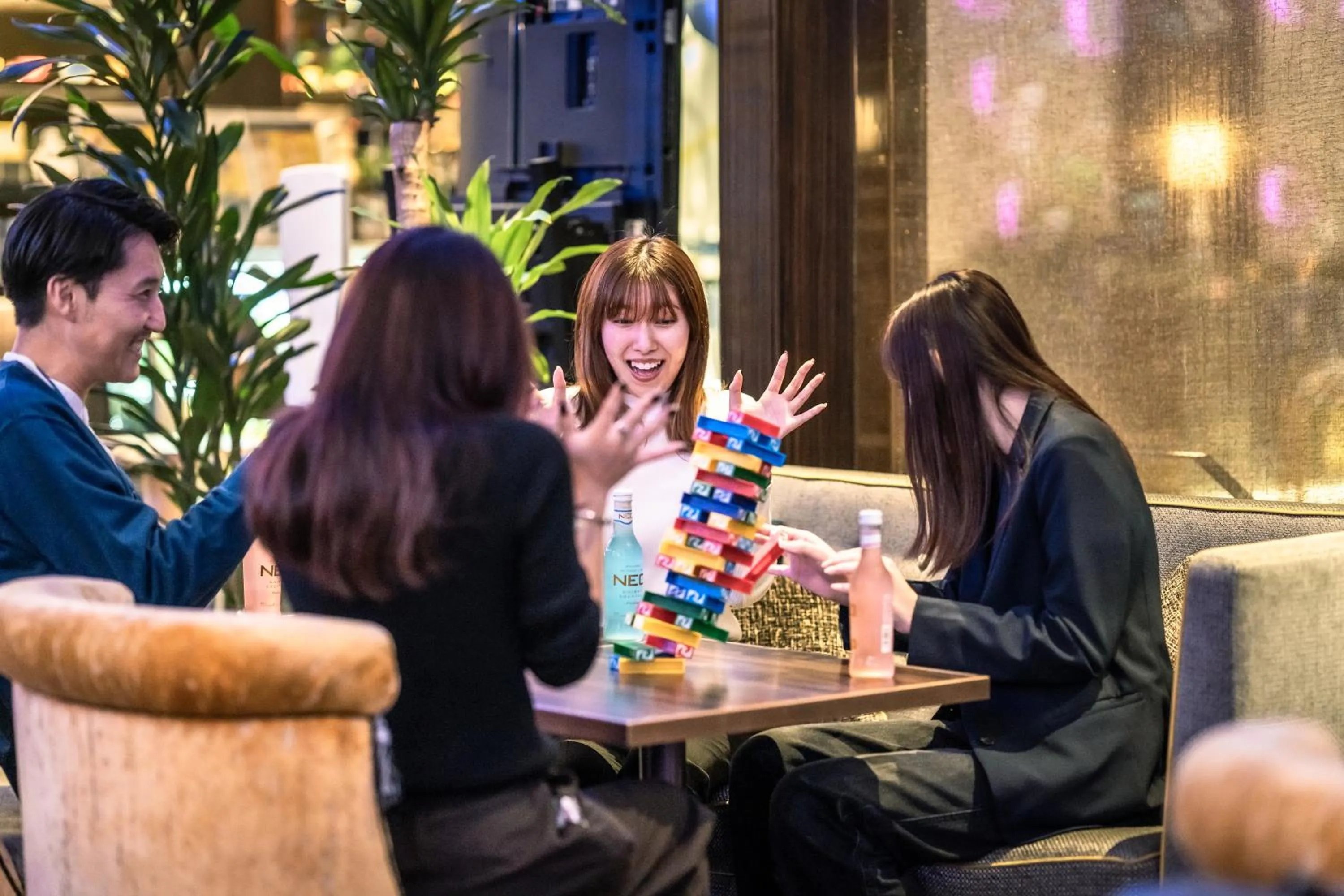 Lounge or bar in The Royal Park Canvas - Osaka Kitahama