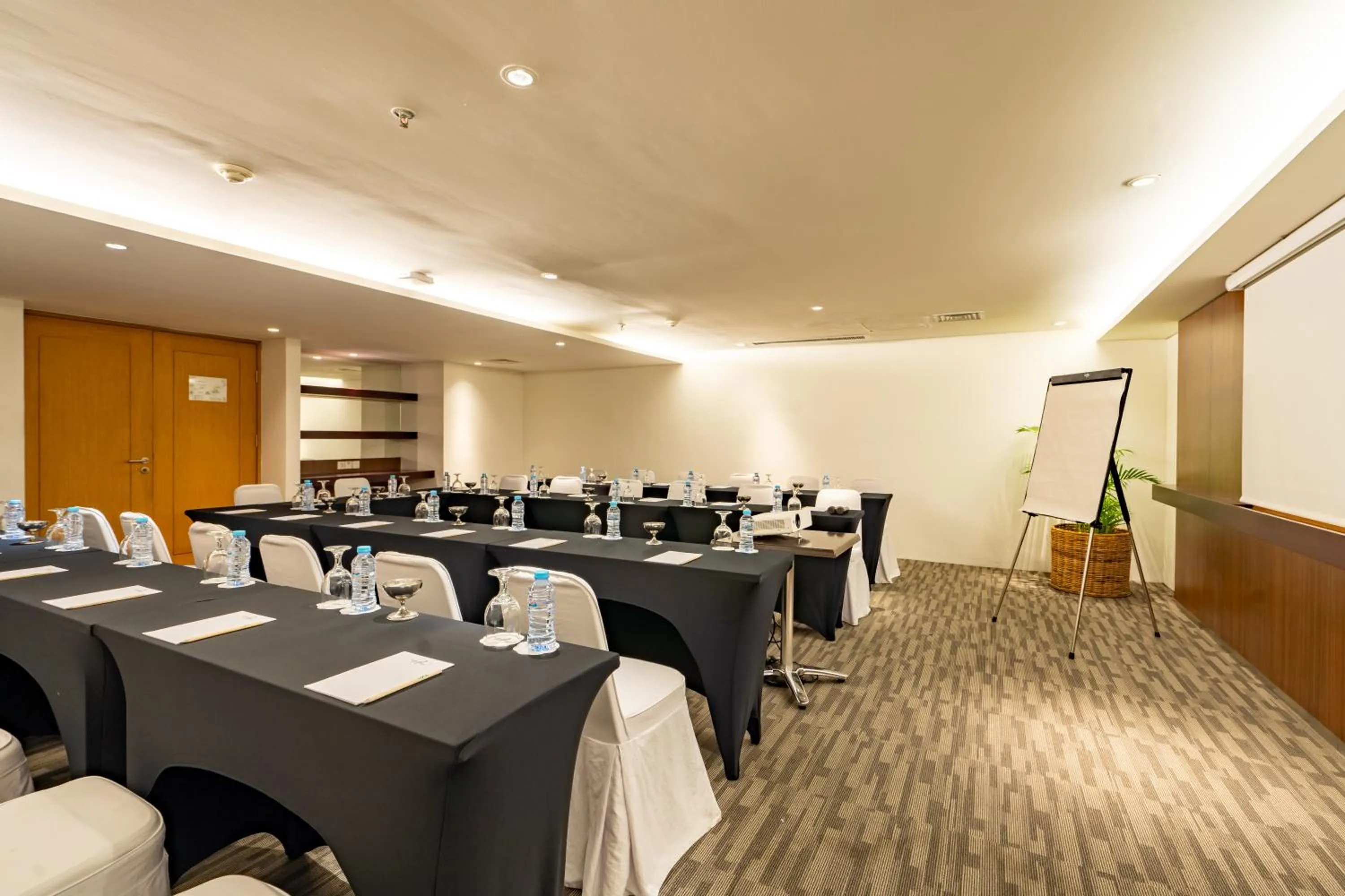 Meeting/conference room in Bintang Kuta Hotel