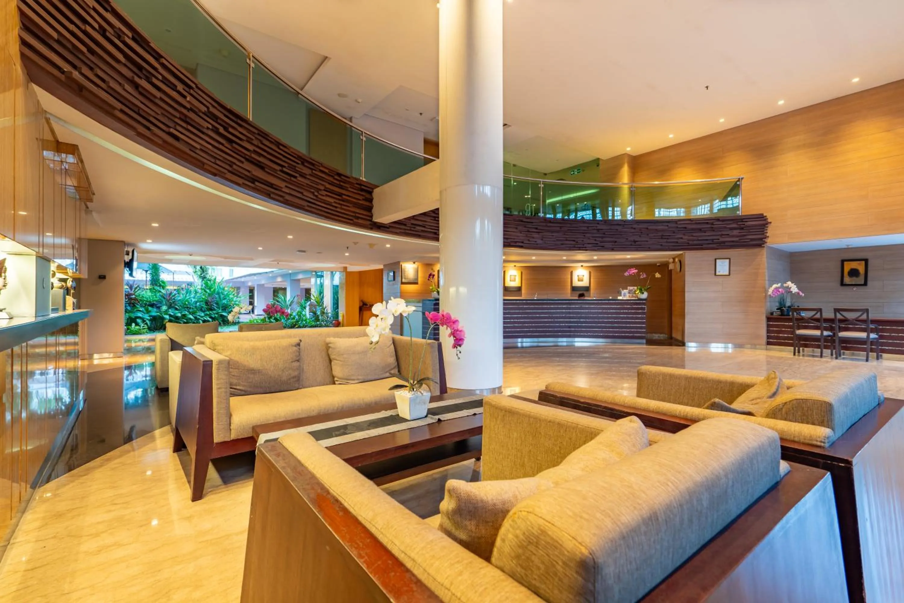 Seating area in Bintang Kuta Hotel