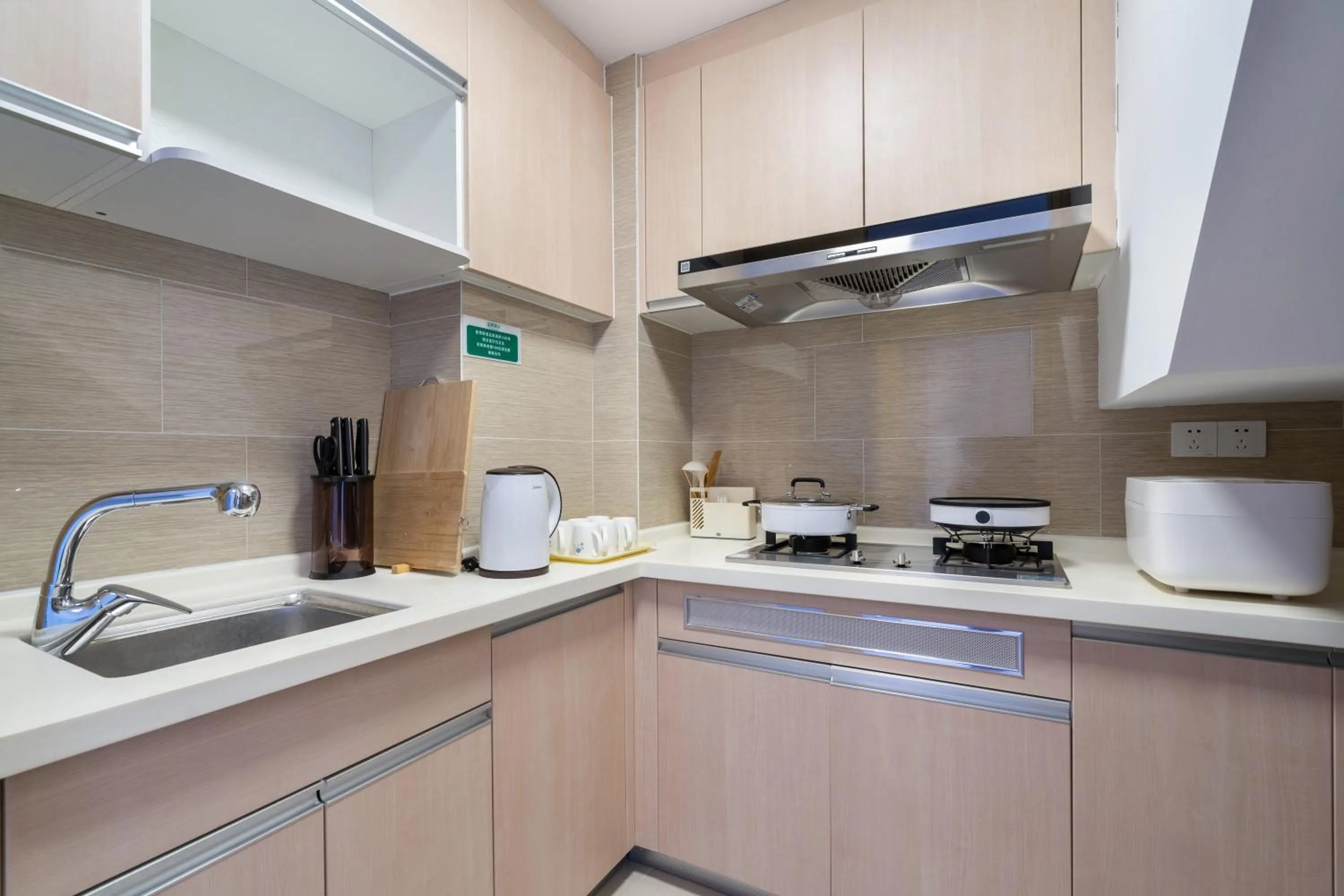 Kitchen or kitchenette in Neal Yat Seaview Apartment Haitang Bay Sanya