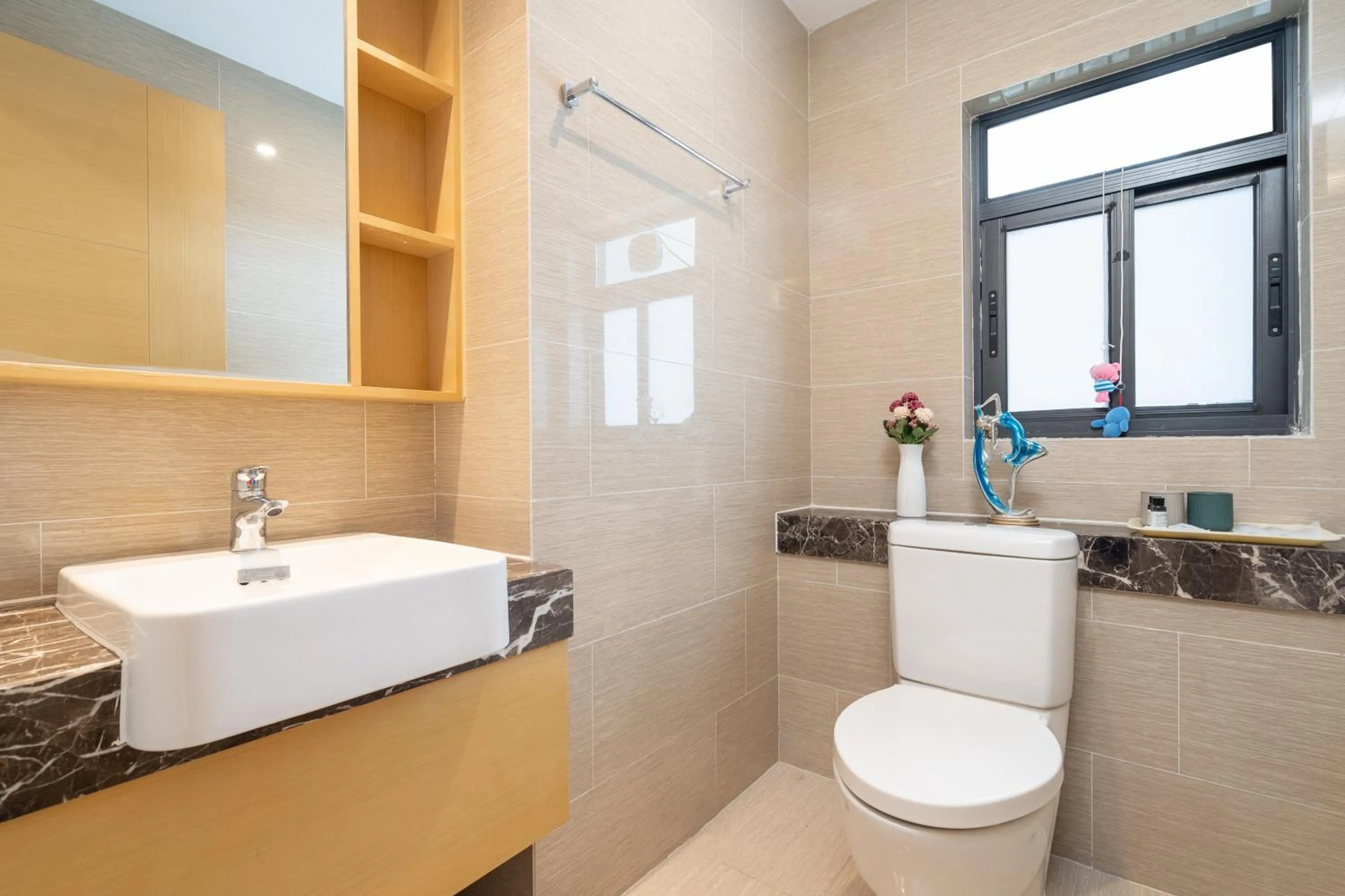 Toilet in Neal Yat Seaview Apartment Haitang Bay Sanya
