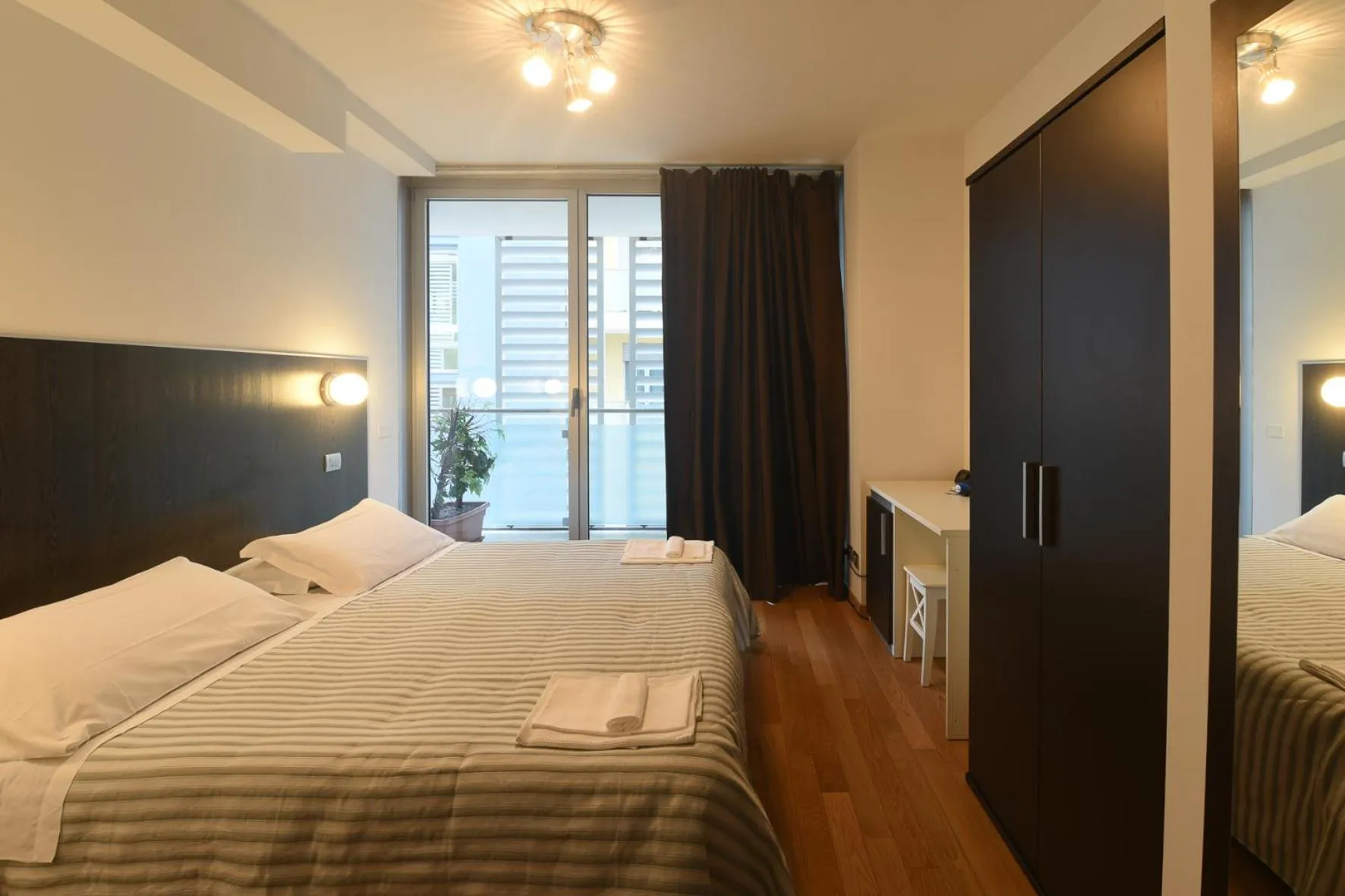 Photo of the whole room, Bed in Daglingegneri