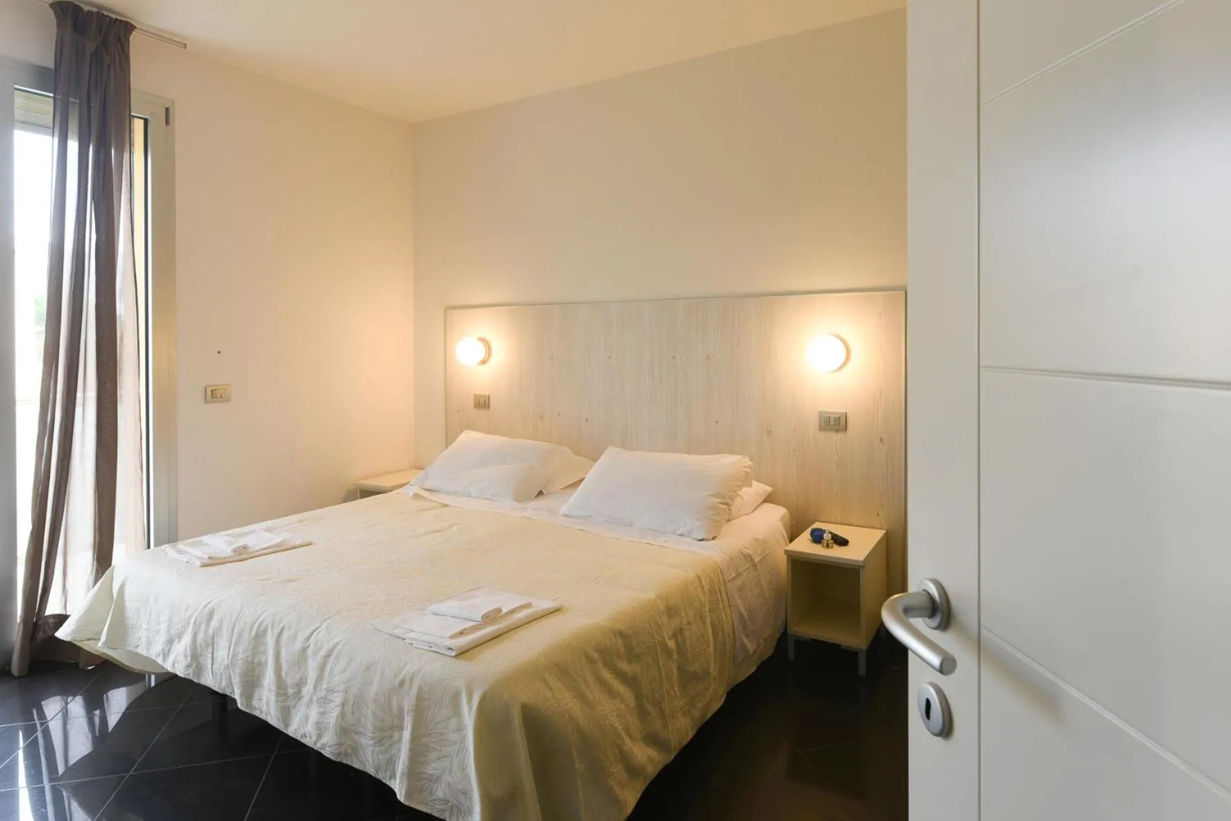 Bedroom, Bed in Daglingegneri