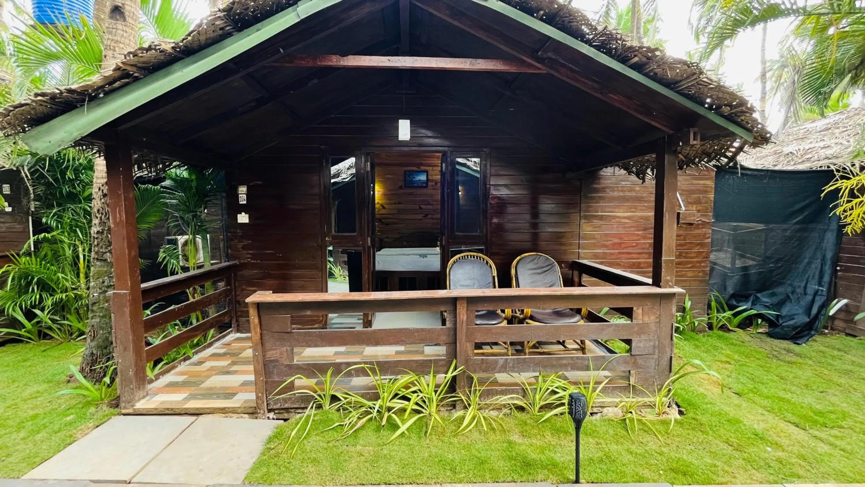 Palolem Luxuries Beach Cottages