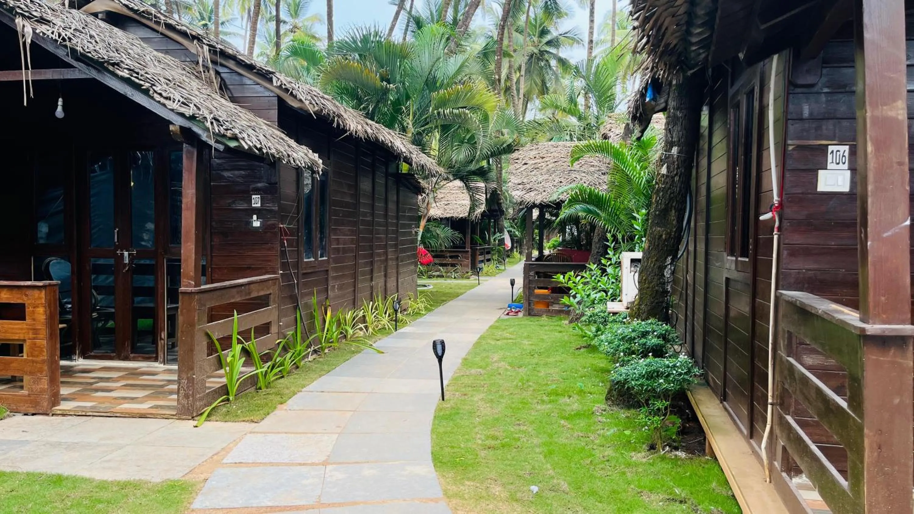 Palolem Luxuries Beach Cottages