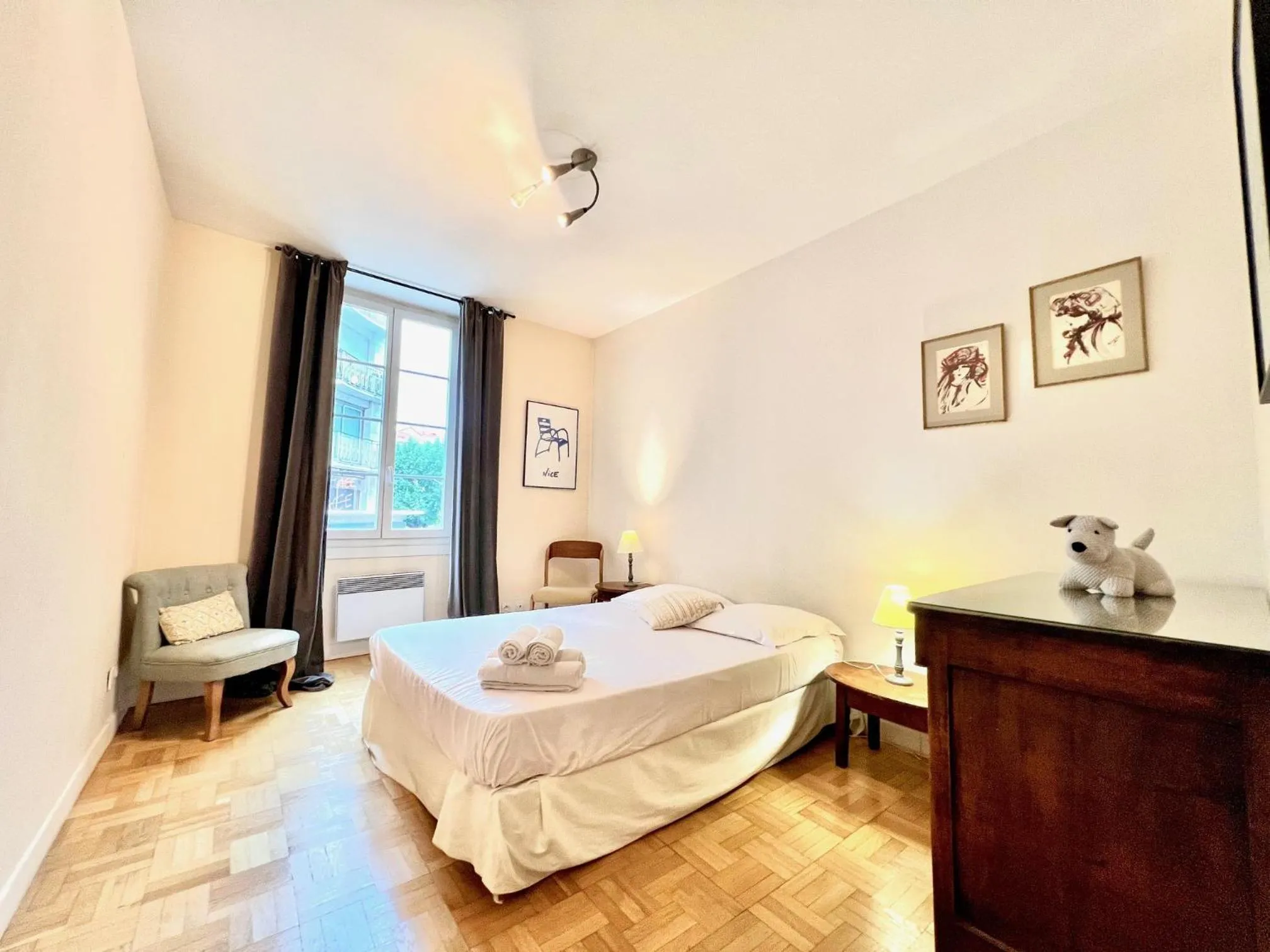 Bed in ApartHotel Riviera - Nice Côte d'Azur - Grimaldi AC - Promenade des Anglais