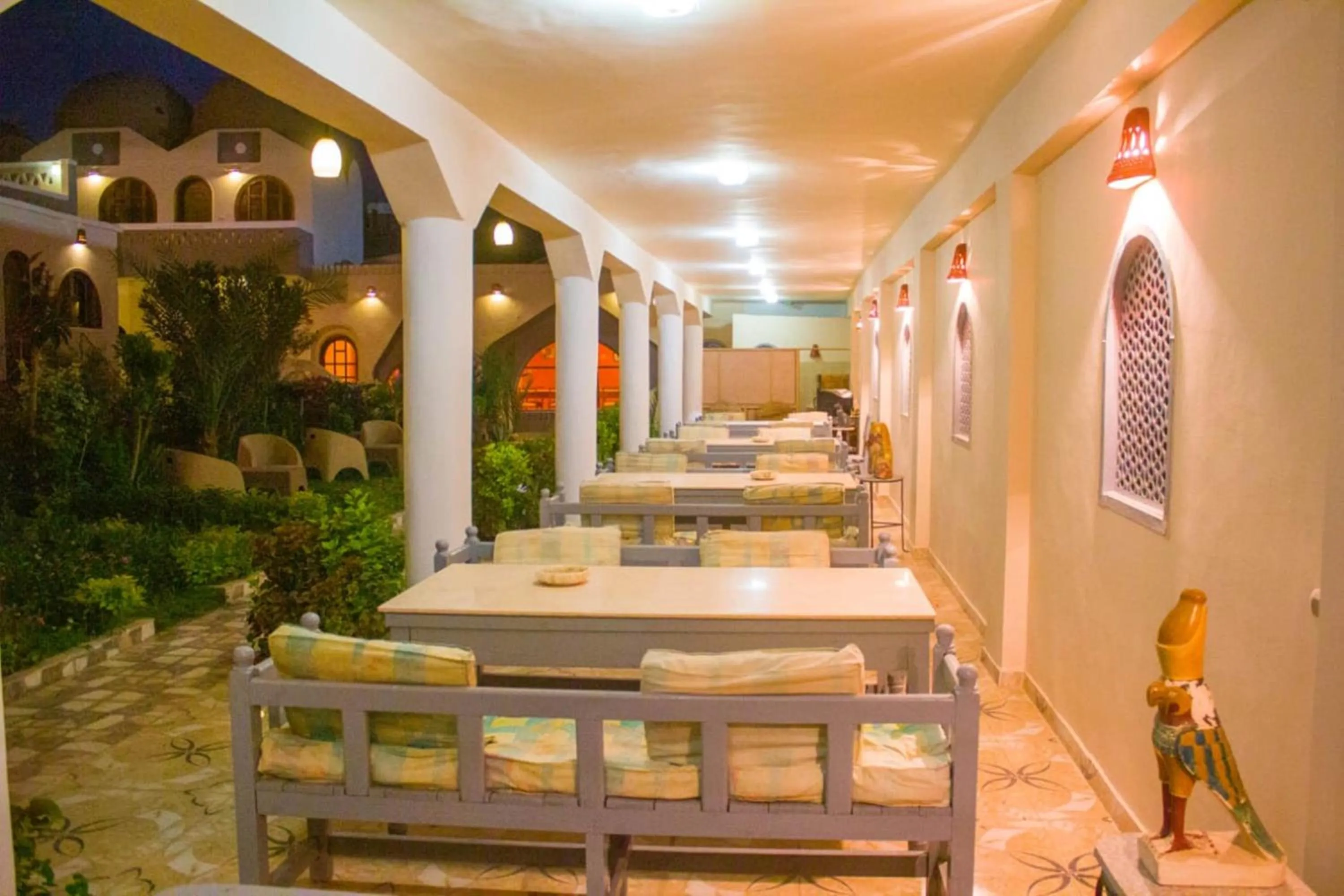 Janat Elsahara Hotel