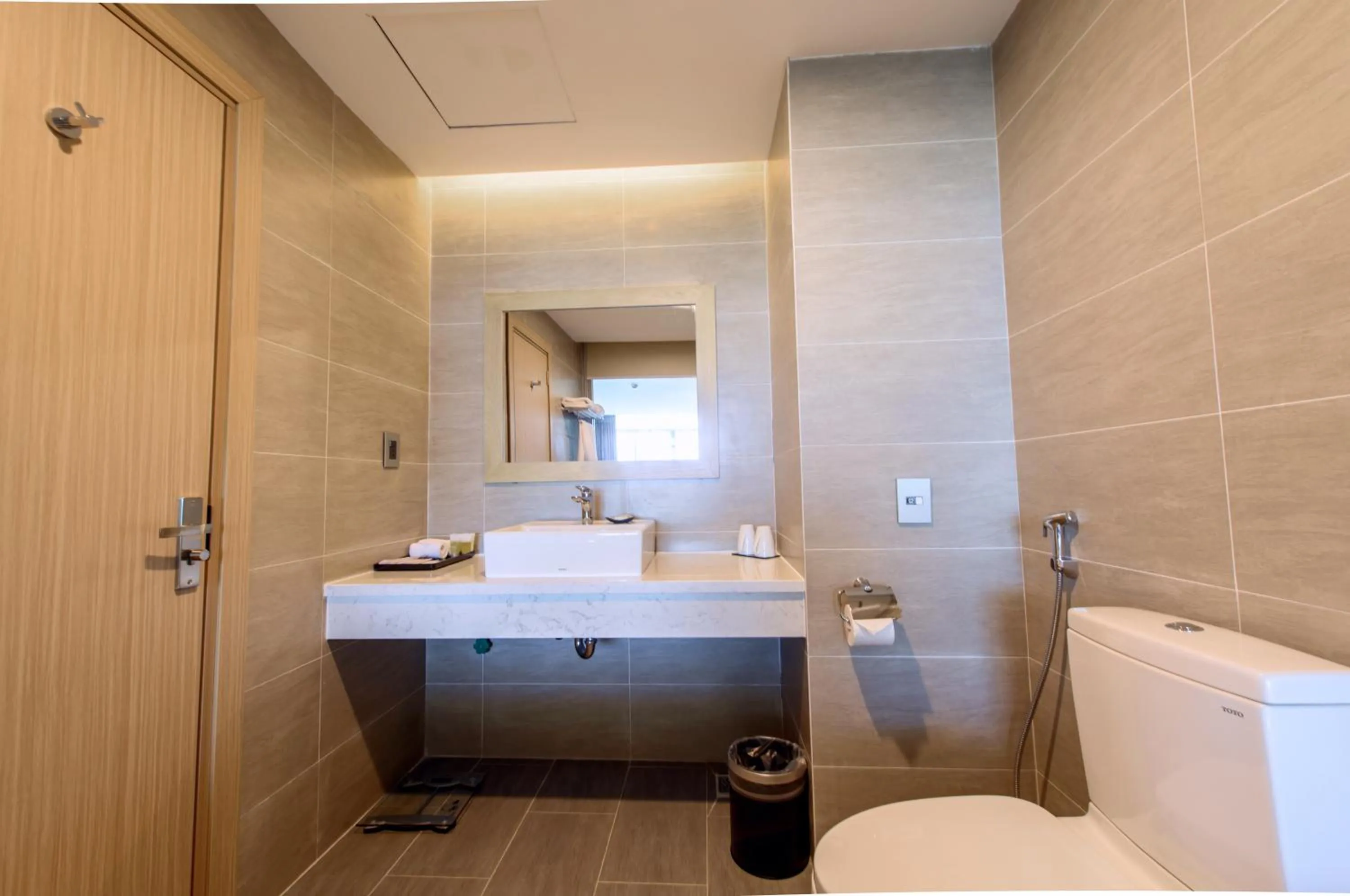 Shower in Muong Thanh Luxury Khanh Hoa