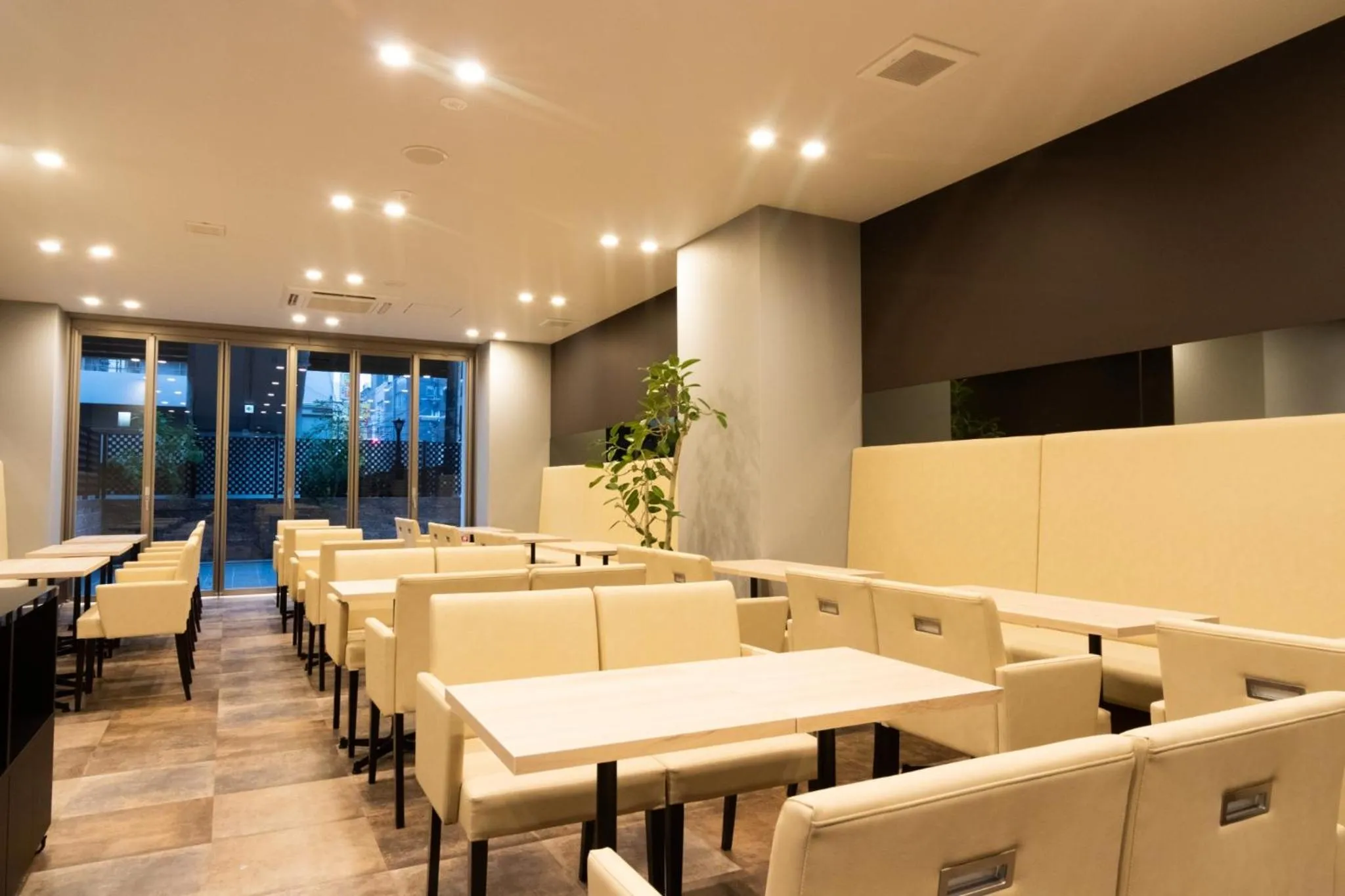 Restaurant/places to eat in Doutonbori Crystal Hotel Ⅱ