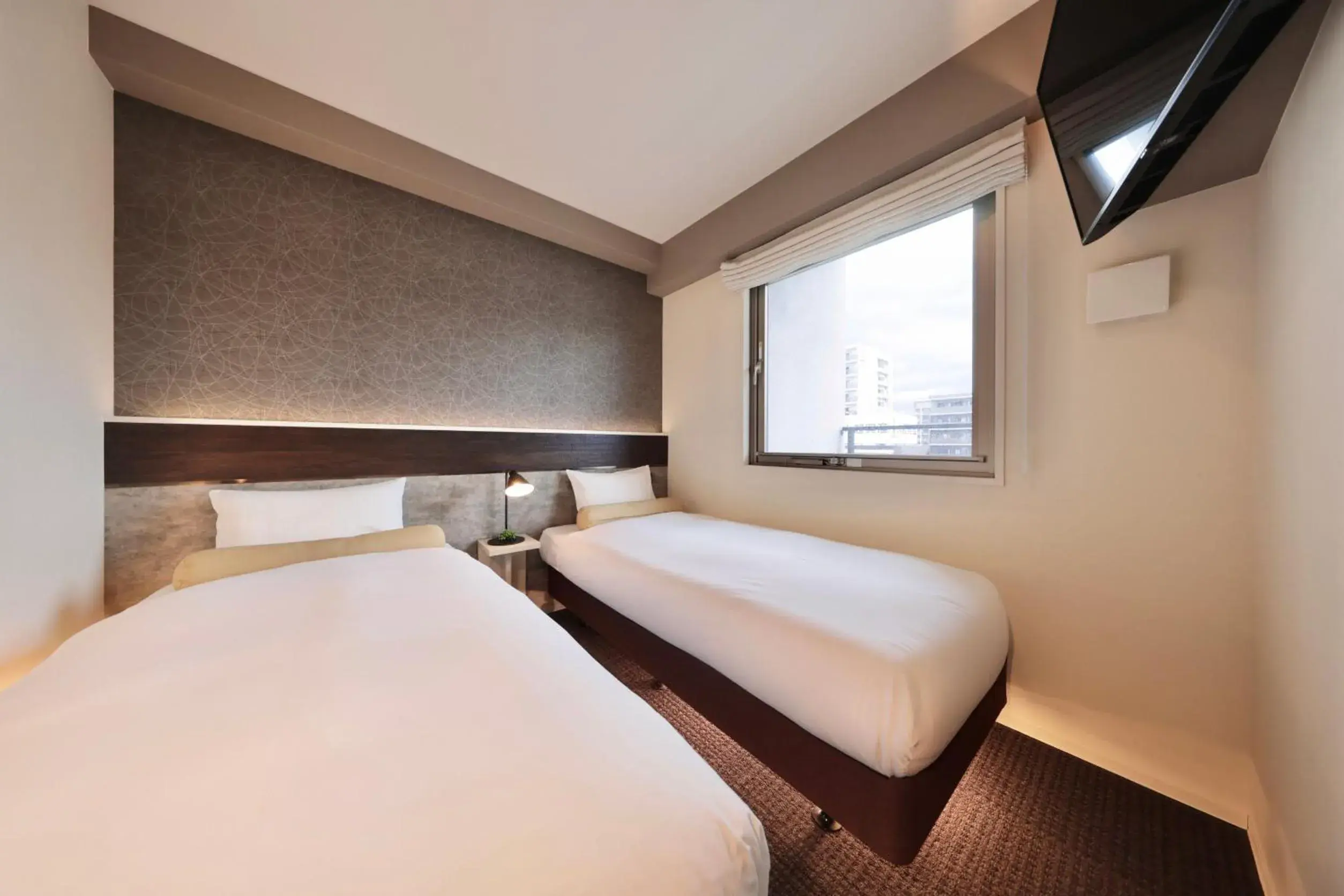 Economy Twin Room in Doutonbori Crystal Hotel Ⅱ Economy Twin Room in Doutonbori Crystal Hotel Ⅱ