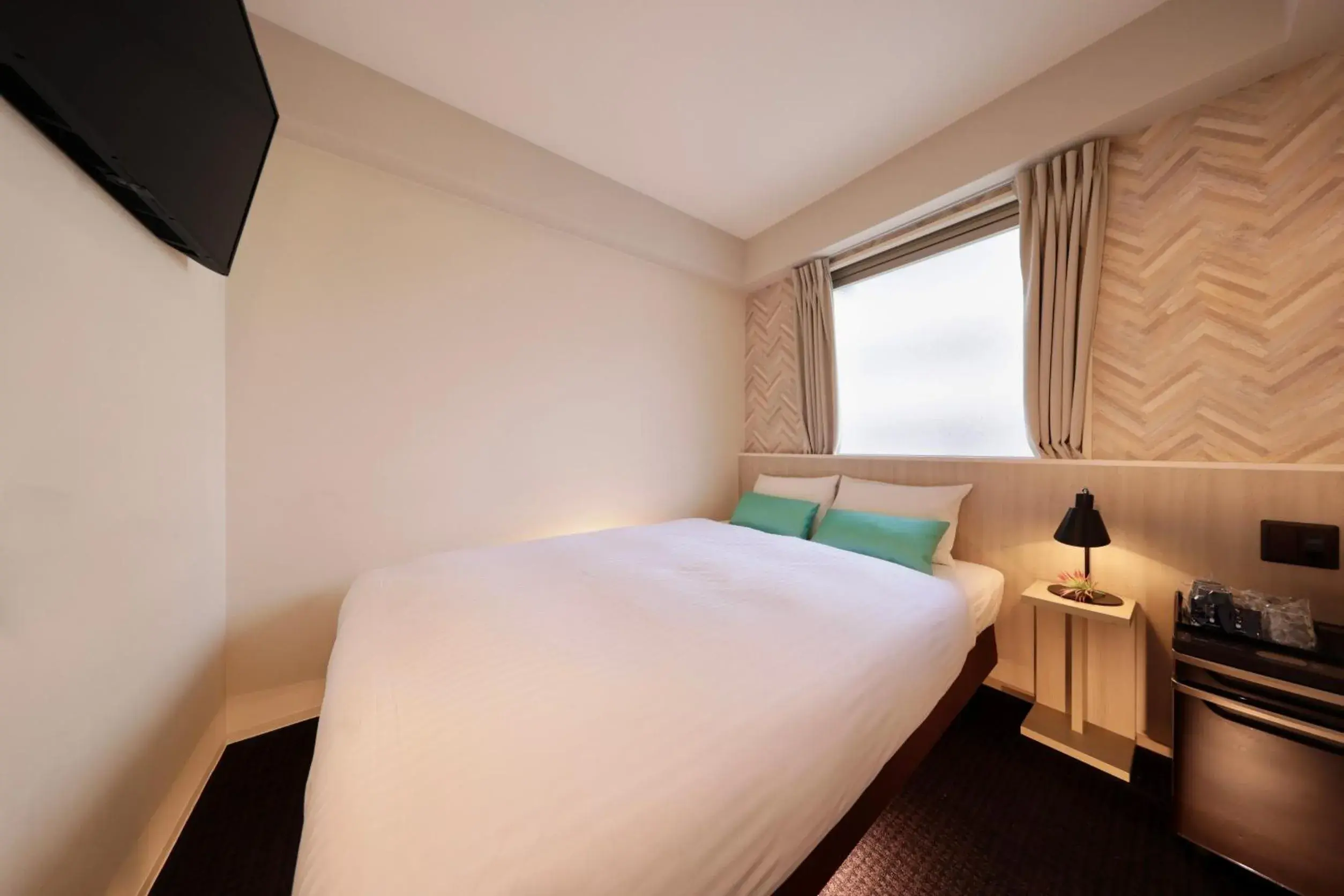 Economy Double Room in Doutonbori Crystal Hotel Ⅱ Economy Double Room in Doutonbori Crystal Hotel Ⅱ
