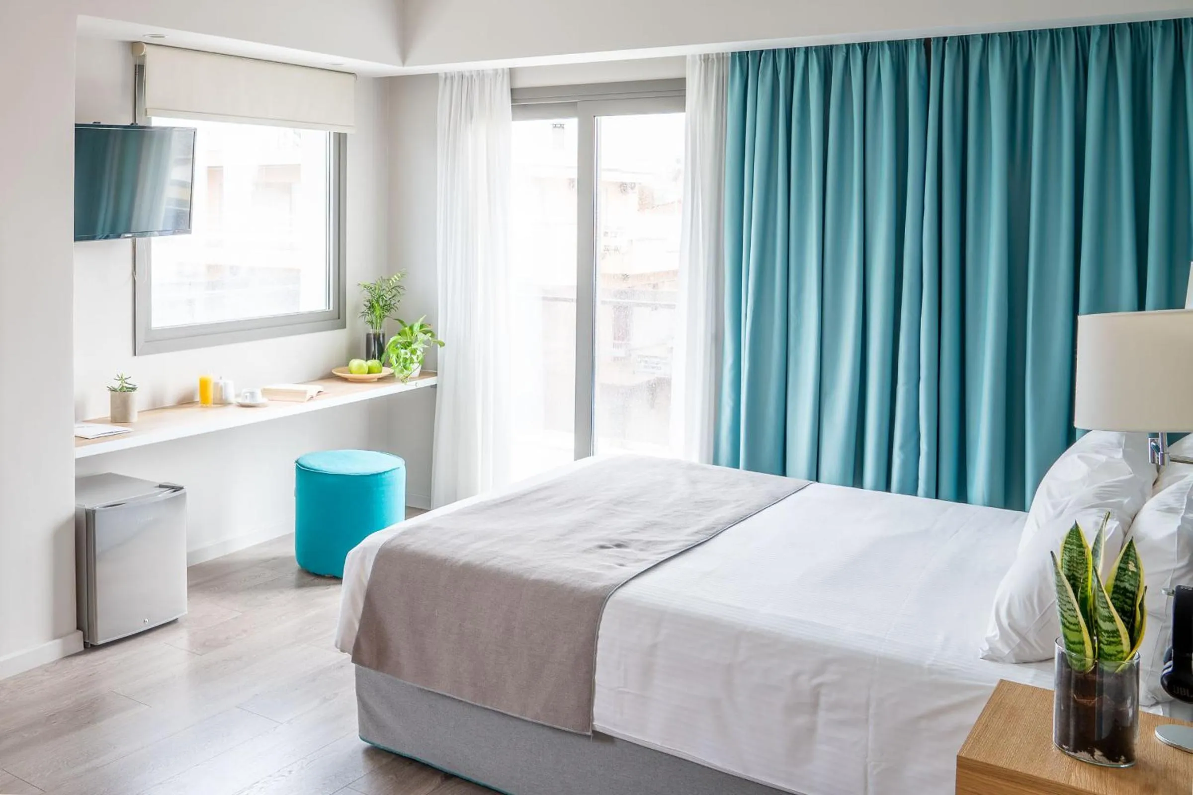 Bed in CHROMA FASHION ROOMS & APARTMENTS