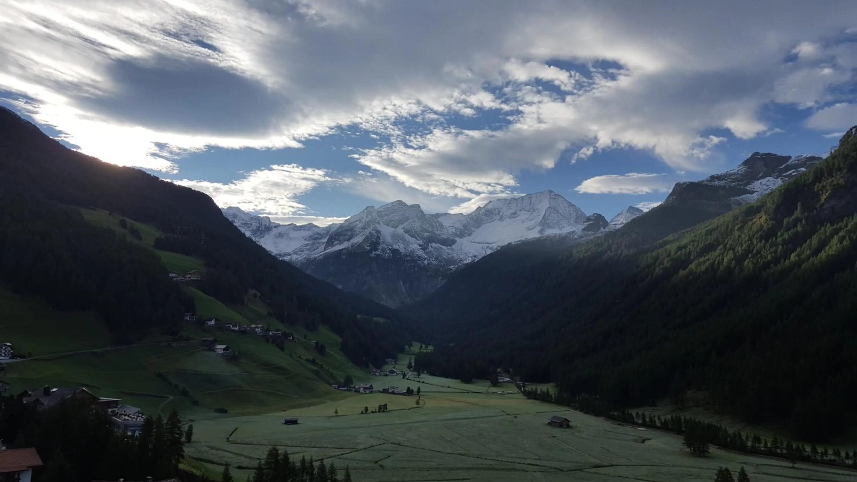 Spring in Bergchalet Hotel Reinerhof
