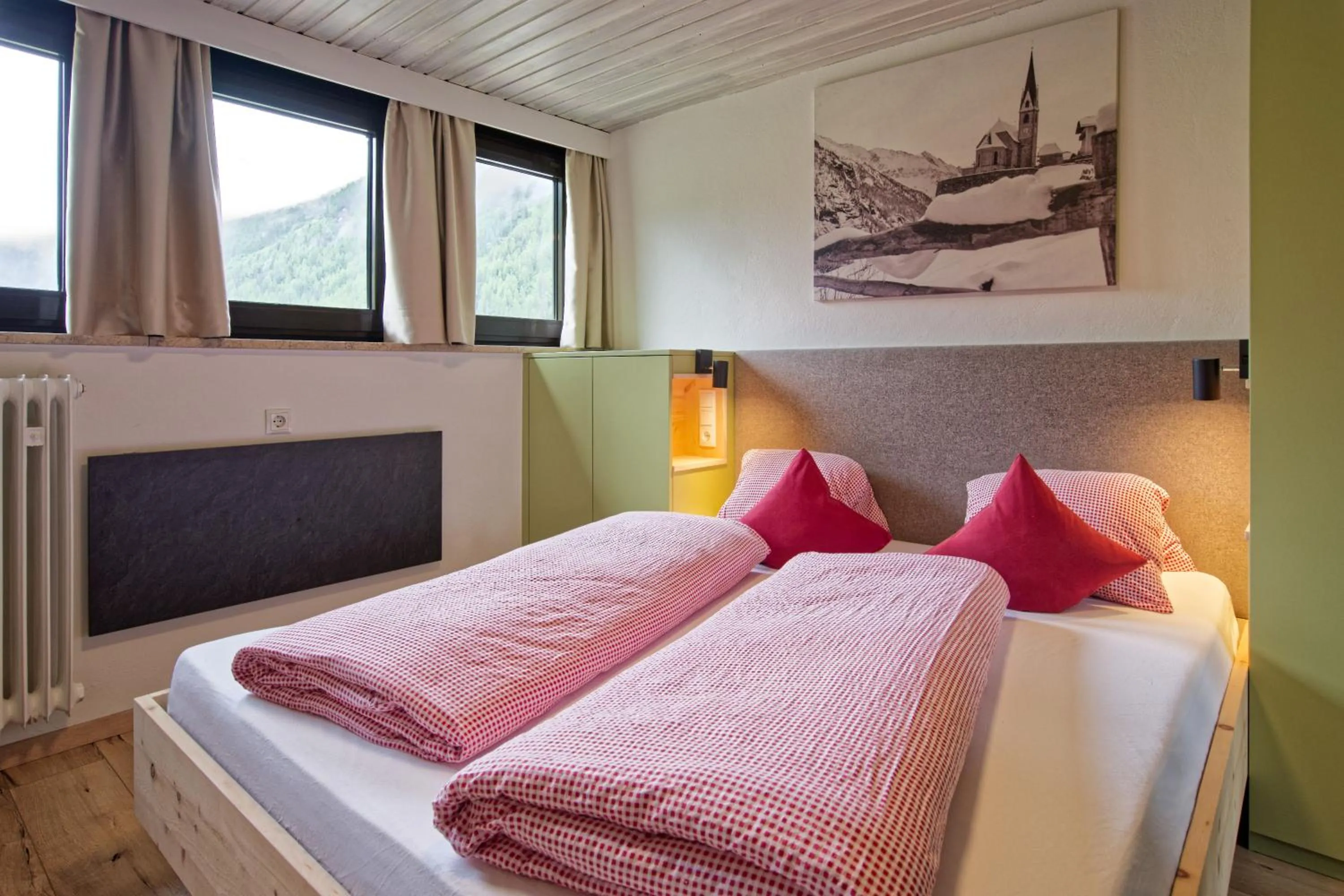 Bed in Bergchalet Hotel Reinerhof