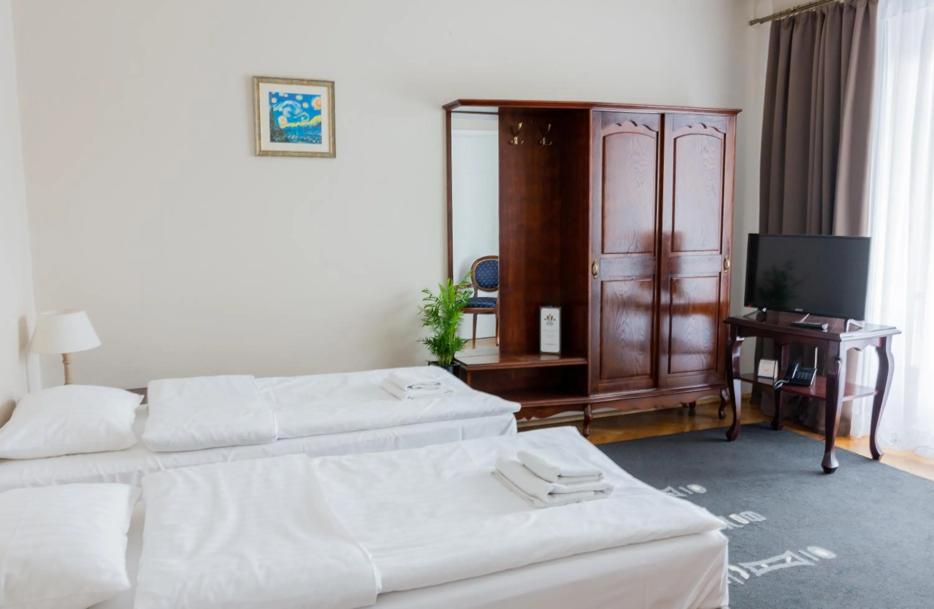 Photo of the whole room in Hotel Hutnik