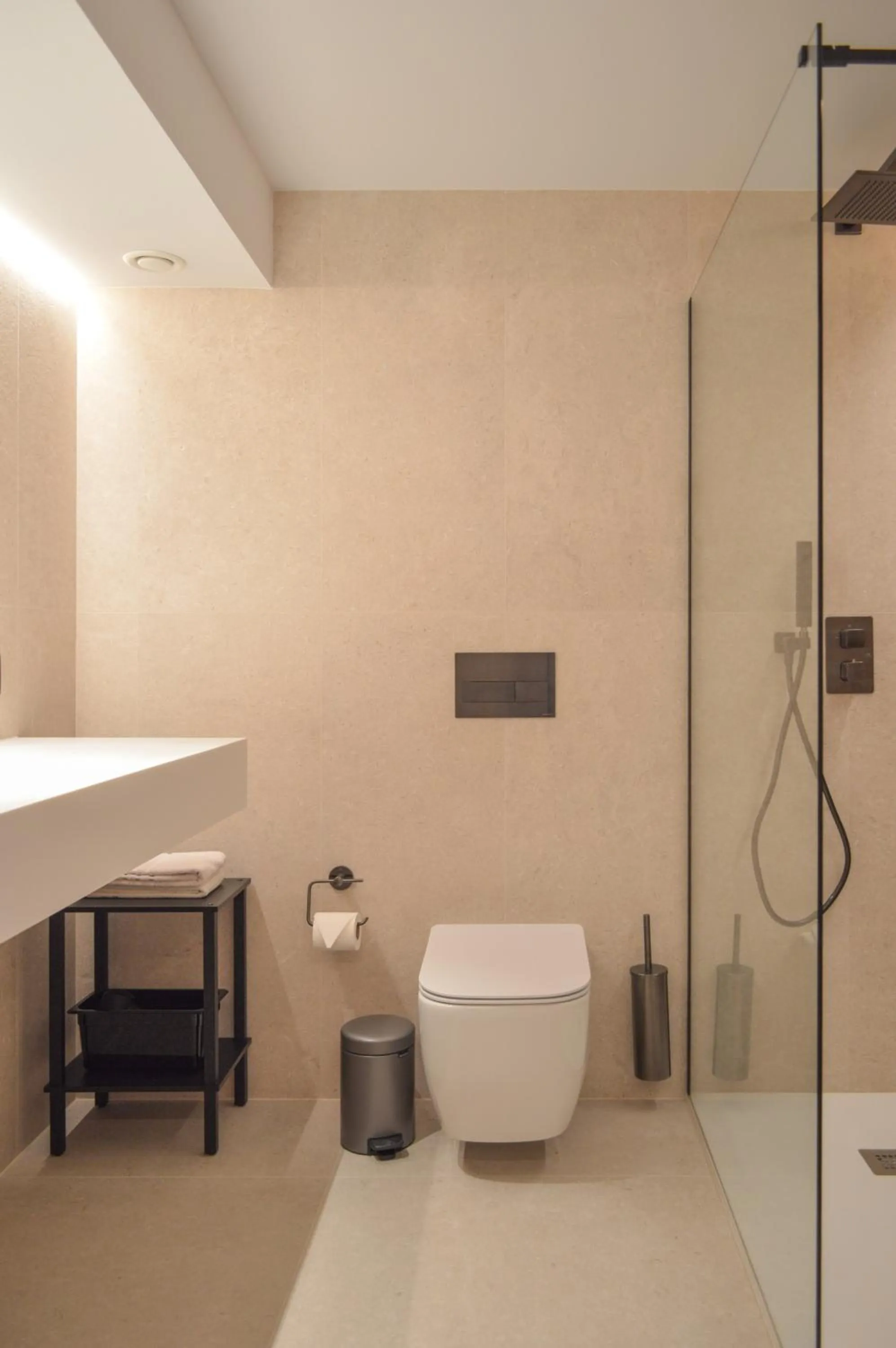 Shower in Hotel De Zalm