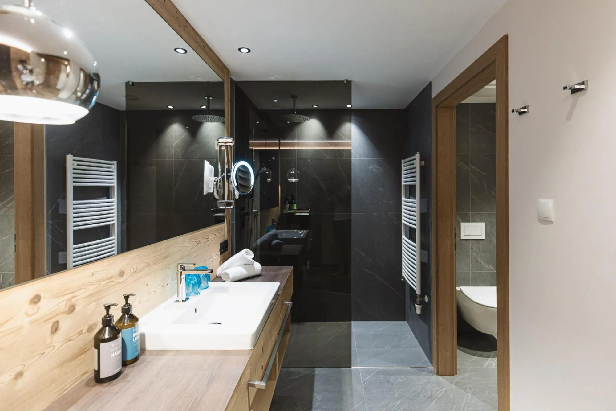 Bathroom in Terentnerhof 4*S active & lifestyle hotel