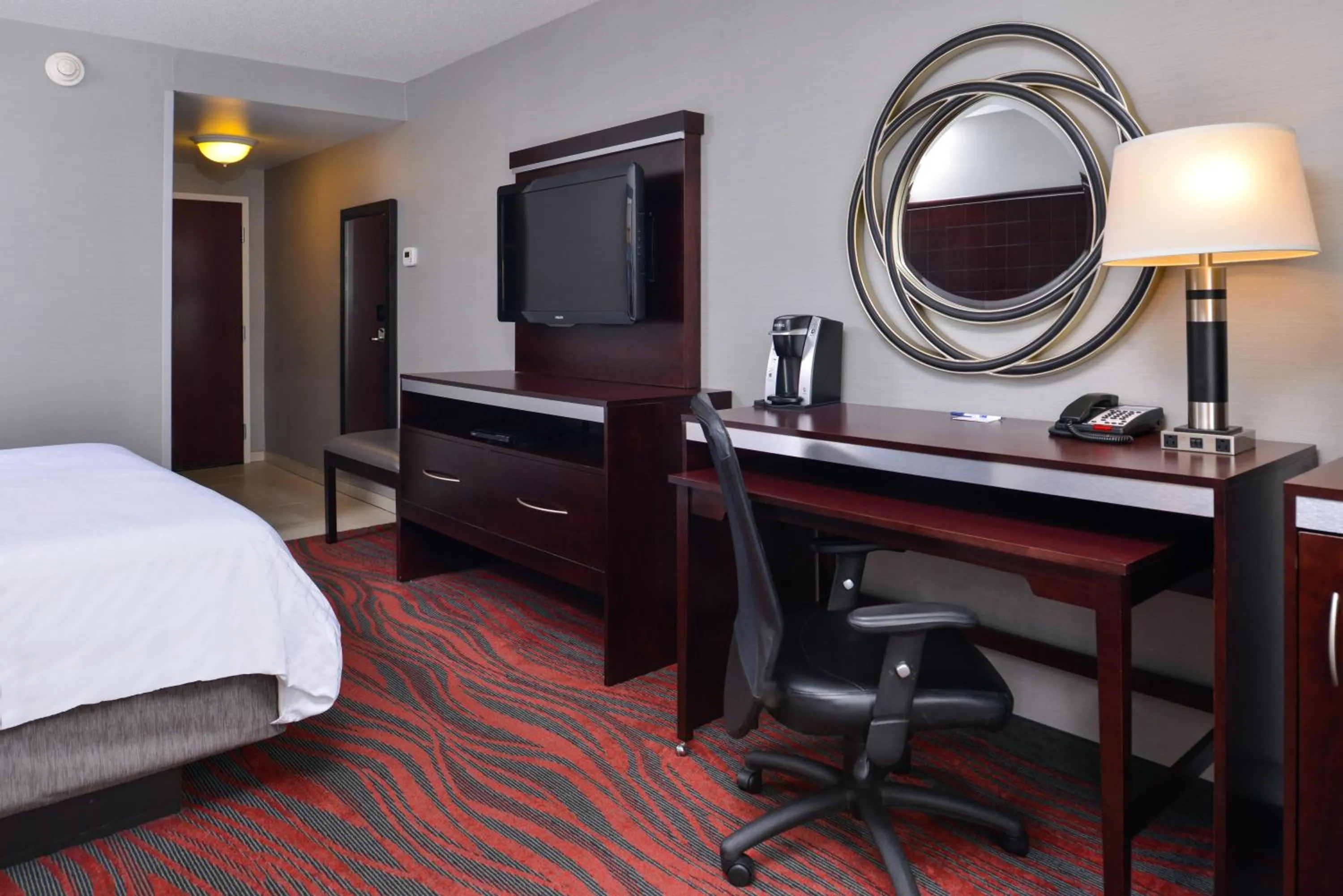 Photo of the whole room, Bed in Holiday Inn Express Canandaigua by IHG