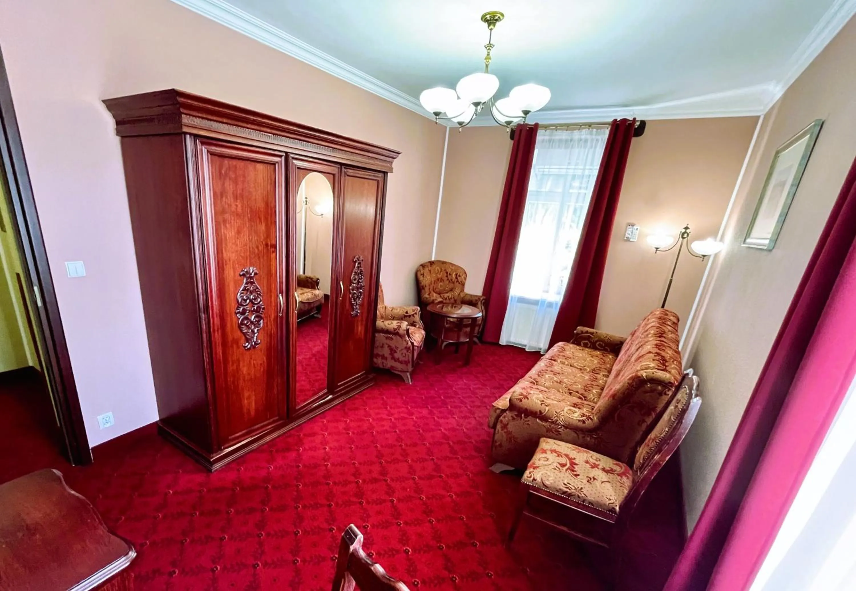 Photo of the whole room in Willa Pod Zamkiem