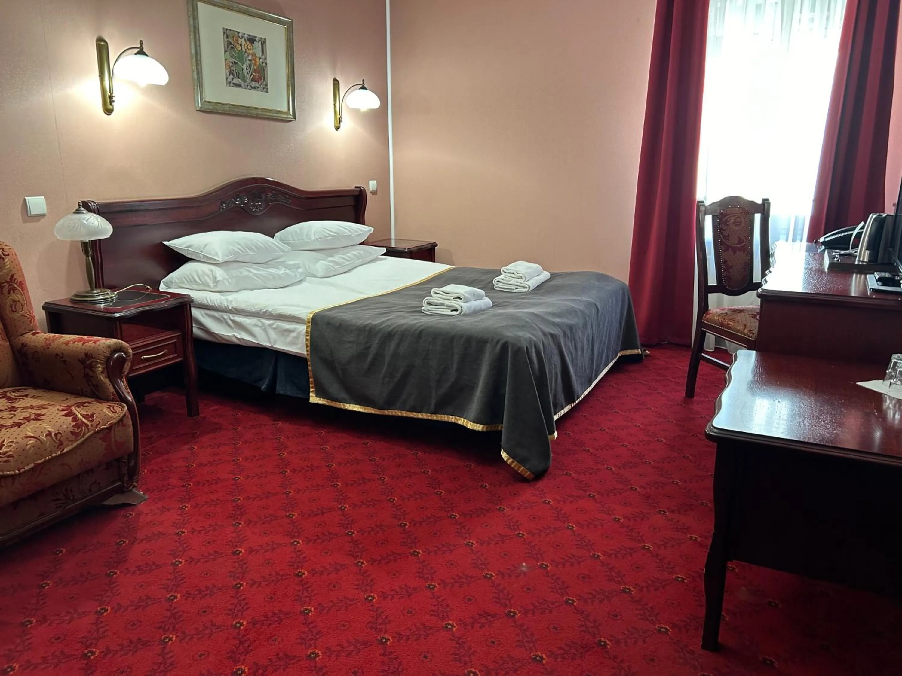 Photo of the whole room, Bed in Willa Pod Zamkiem