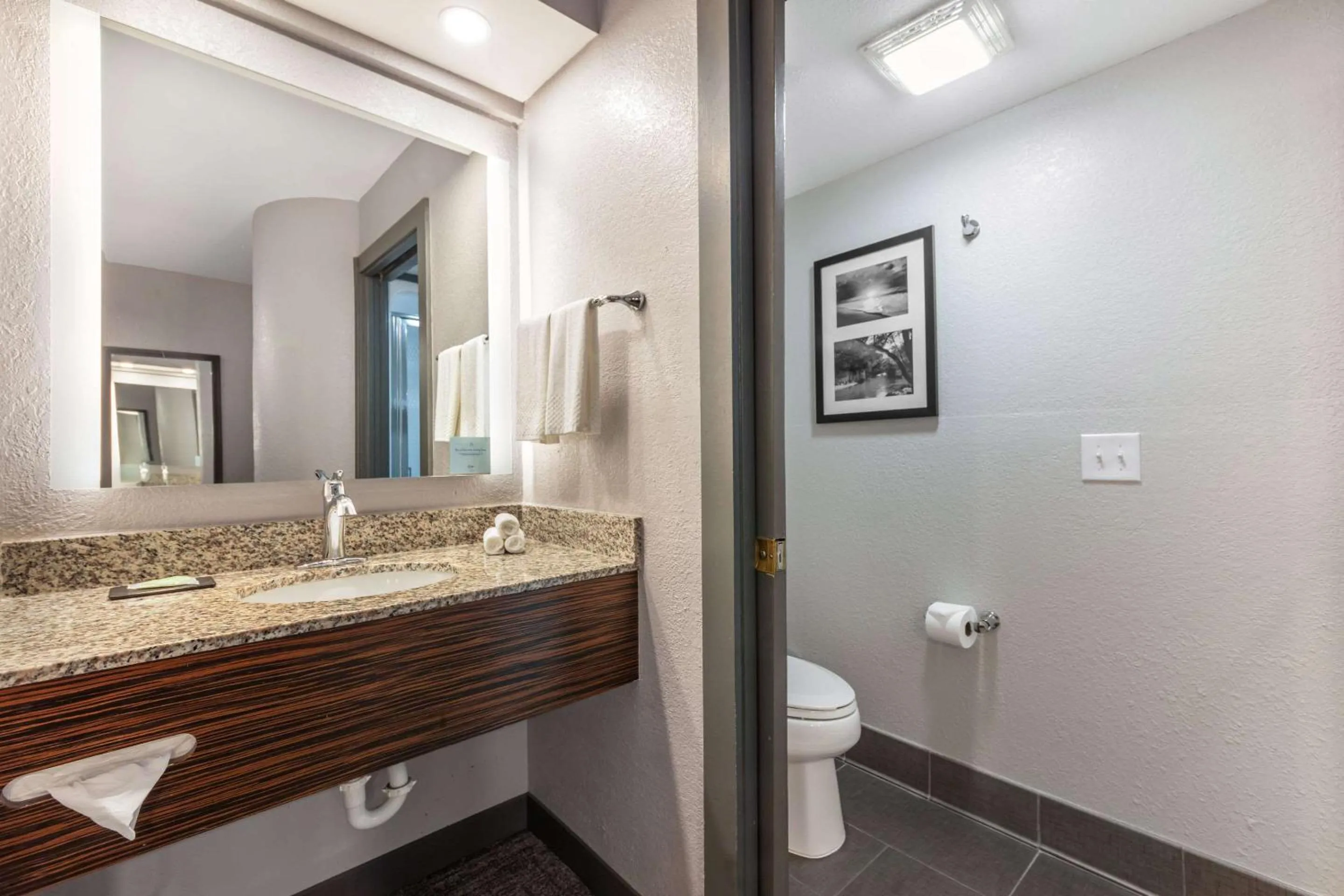 Bedroom in Sleep Inn Miami Airport