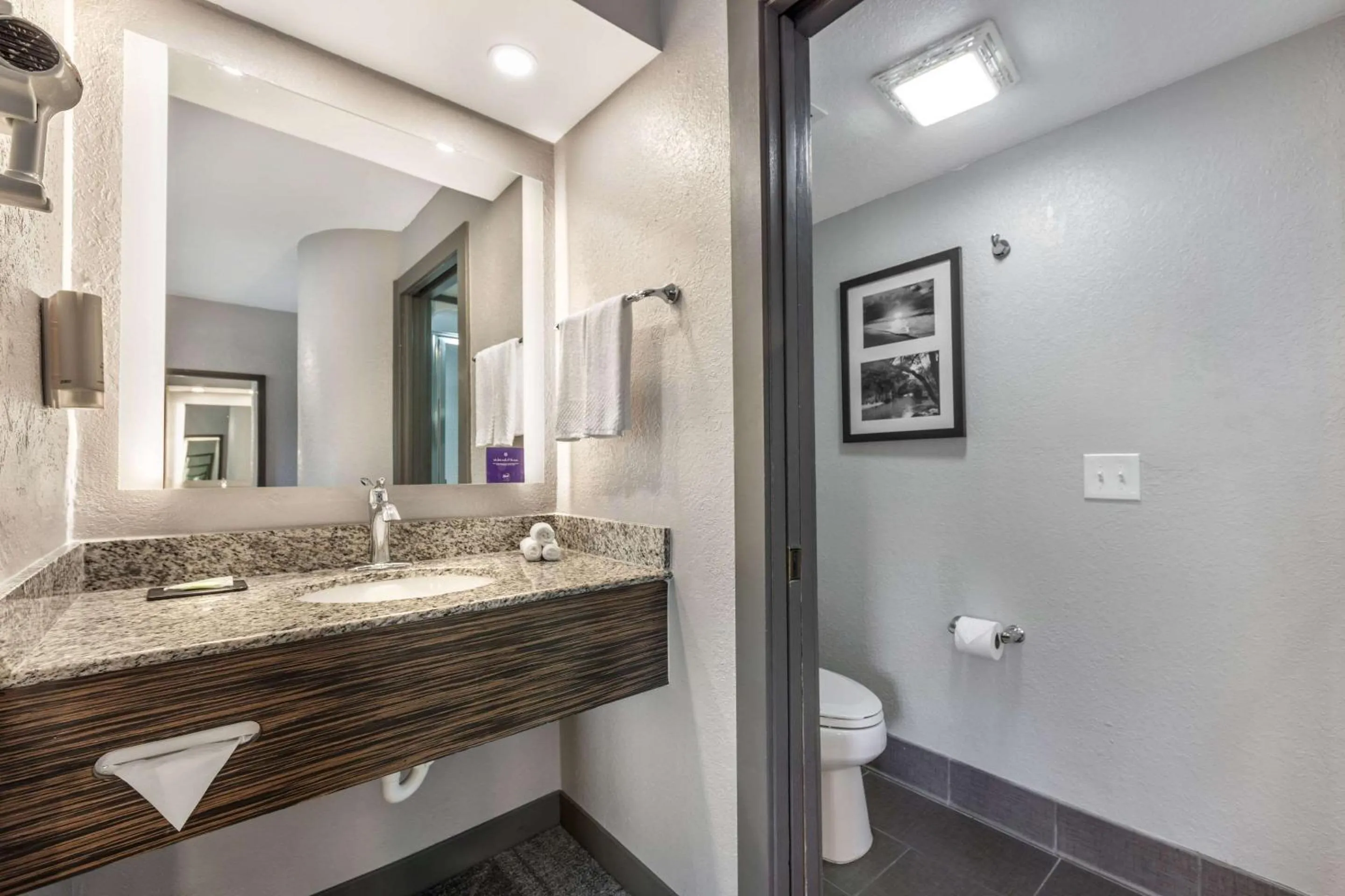 Bedroom in Sleep Inn Miami Airport