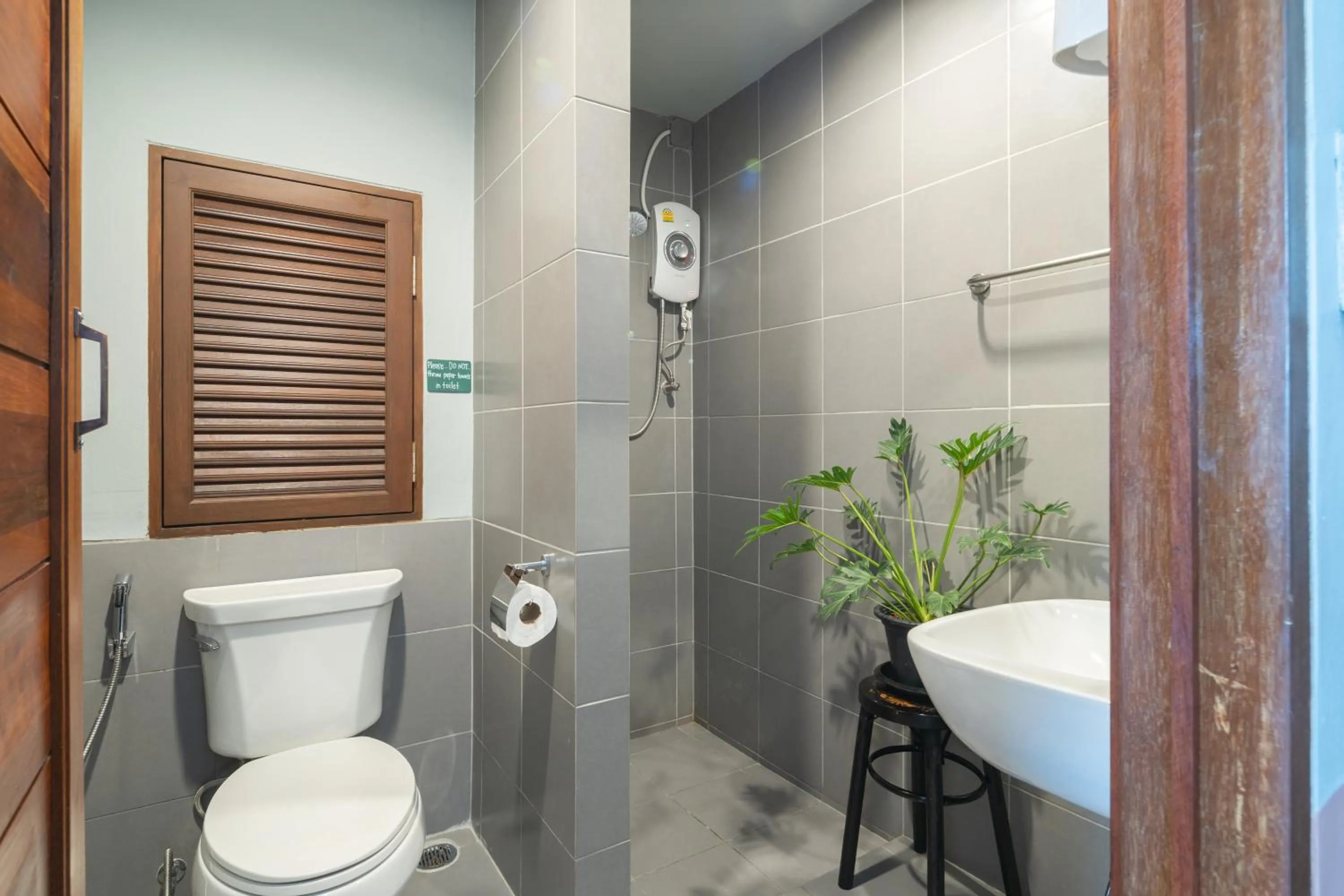 Better Moon Guesthouse