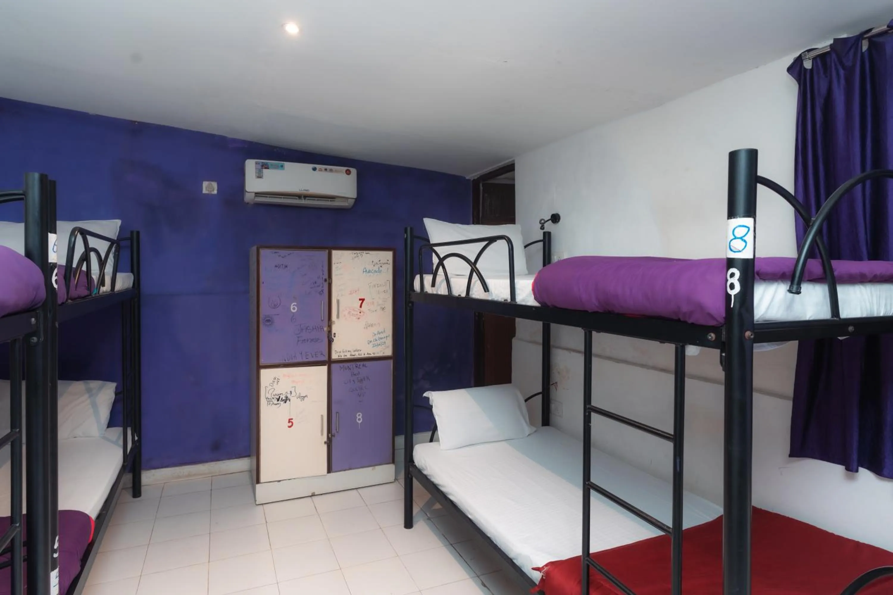 Bed in Joey's Hostel Agra - 200m from Taj Mahal