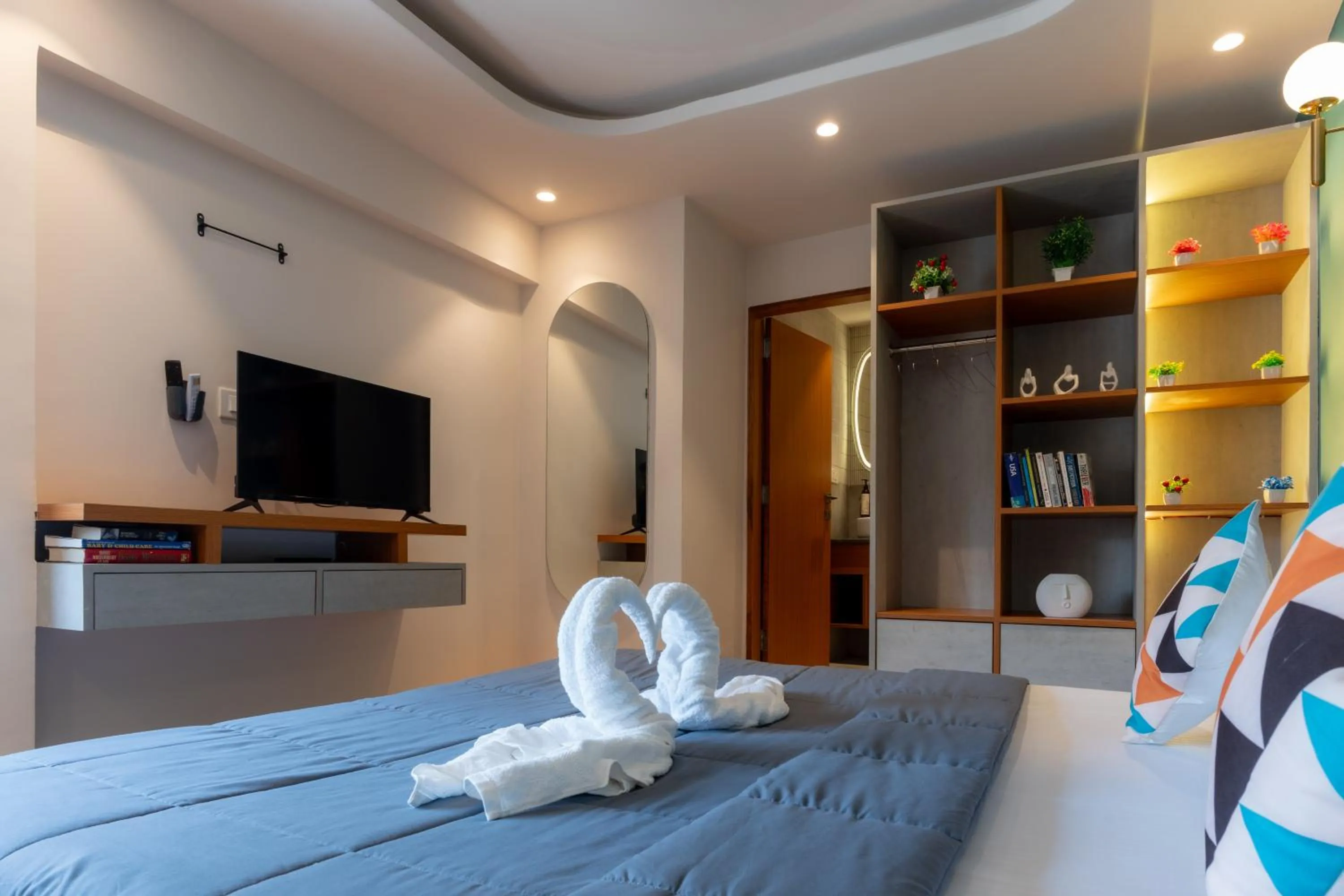 Bathroom, Bed in Joey's Hostel Agra - 200m from Taj Mahal