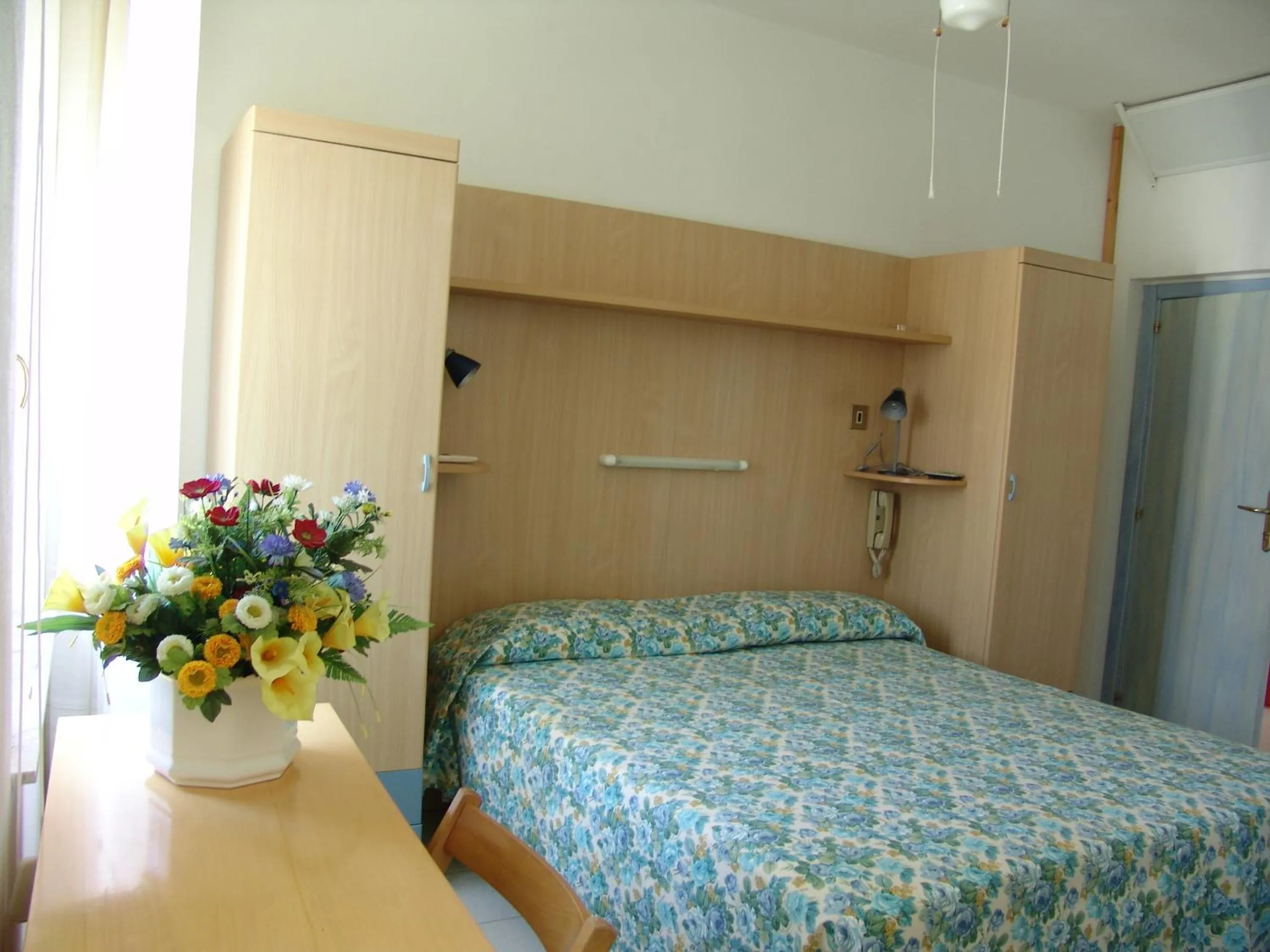 Photo of the whole room, Bed in Hotel Giardino delle Palme