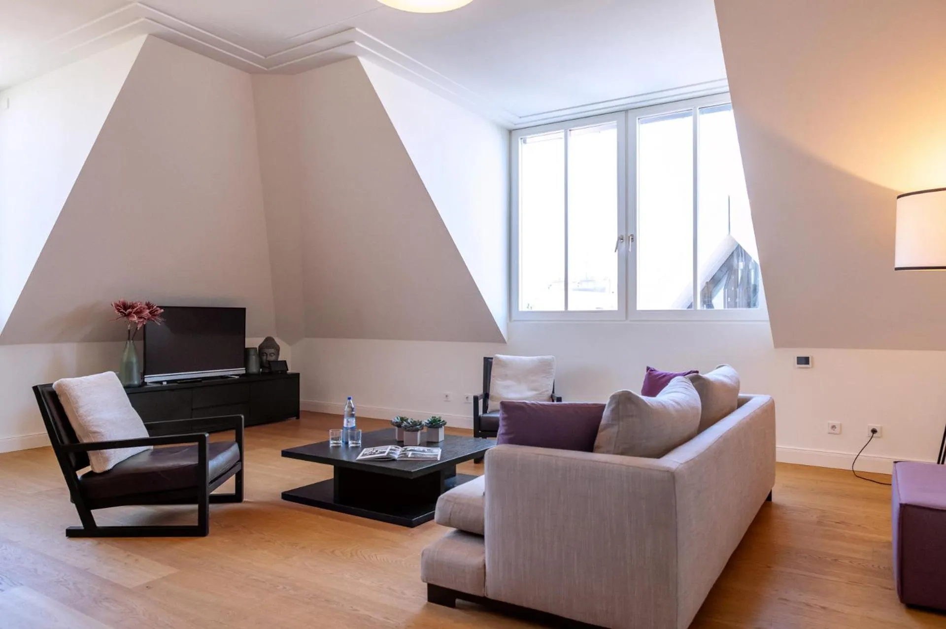 TV and multimedia in InTown Residences