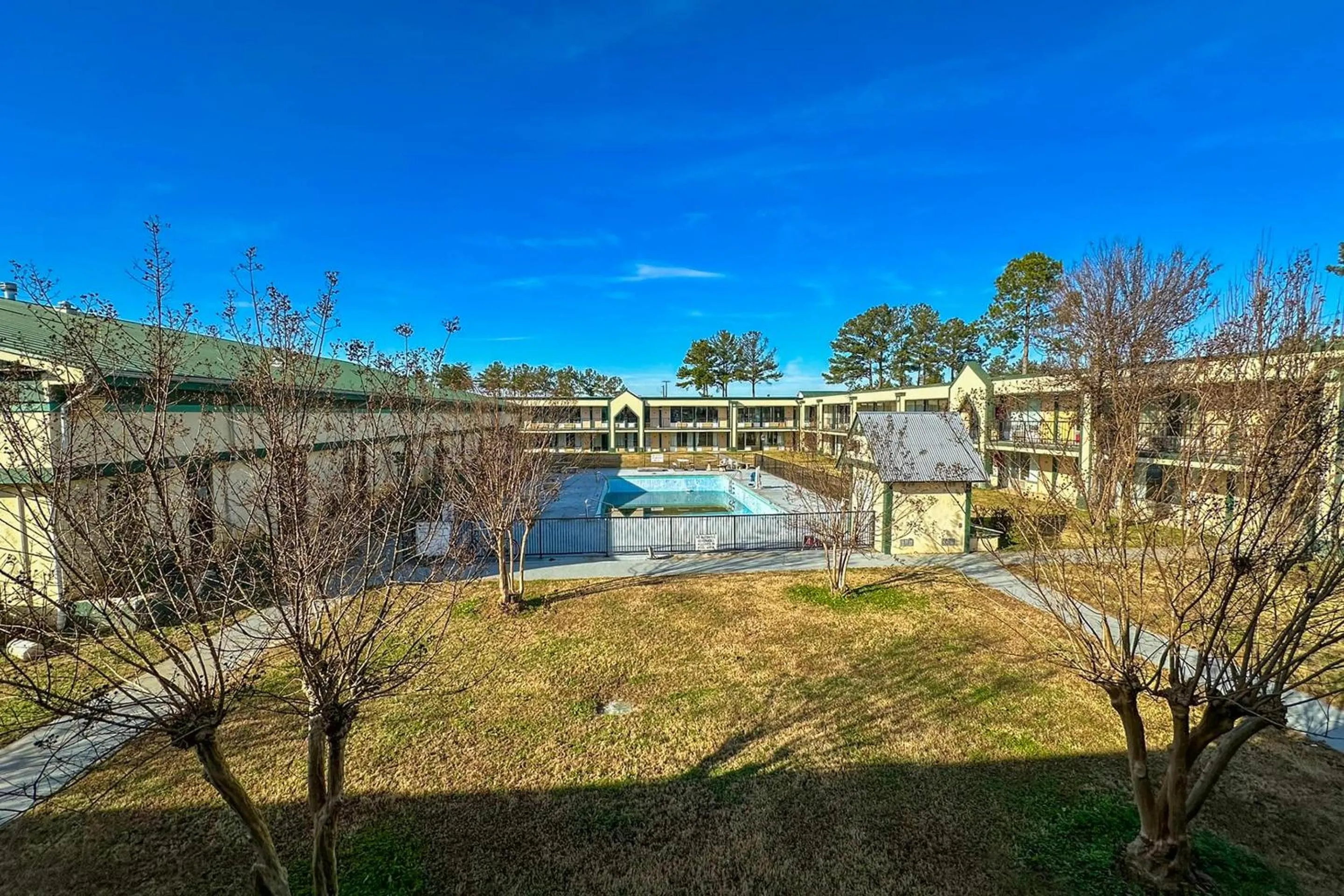 Garden in Super Inn & Suites by OYO Milledgeville