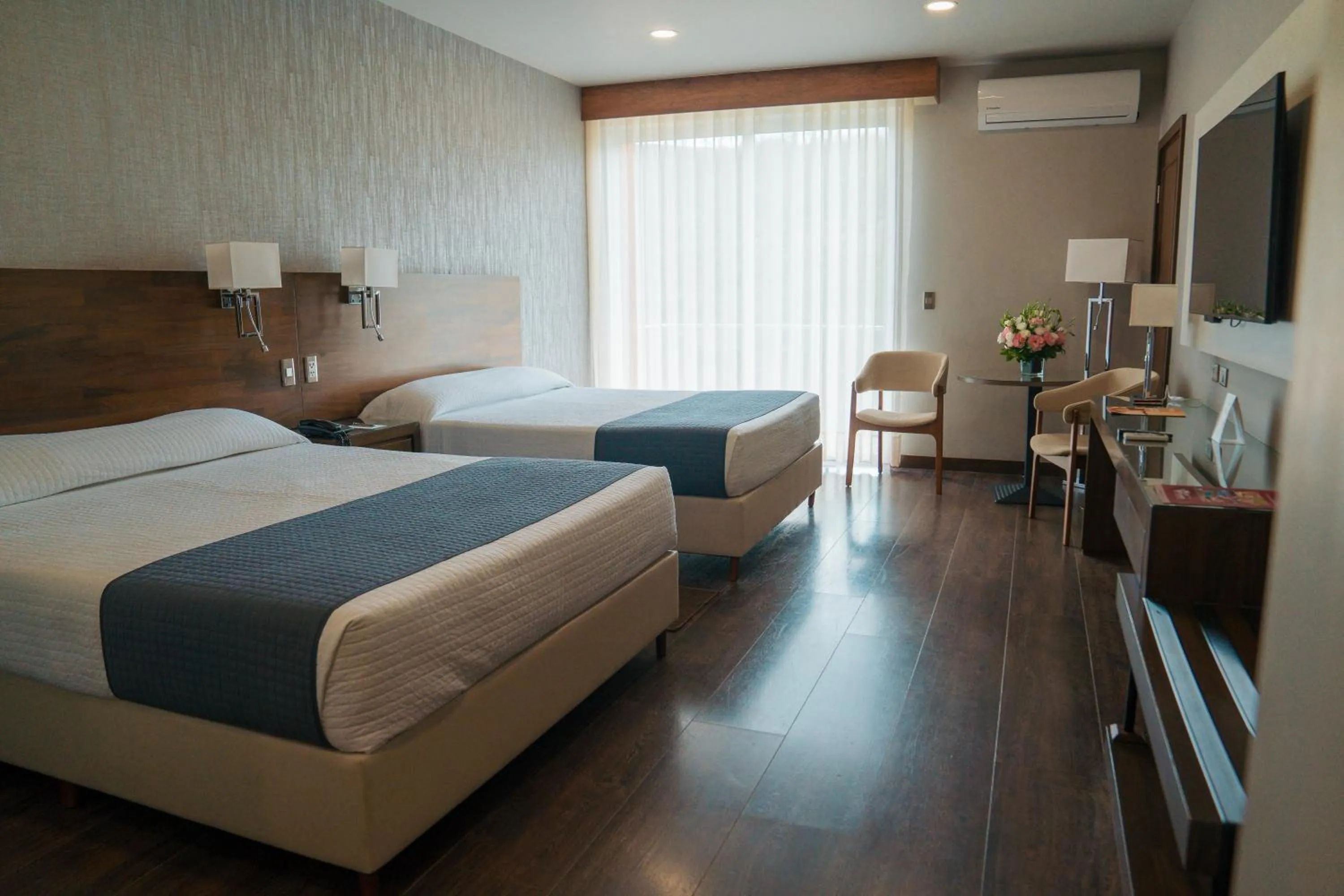 Bed in Hotel Los Parrales