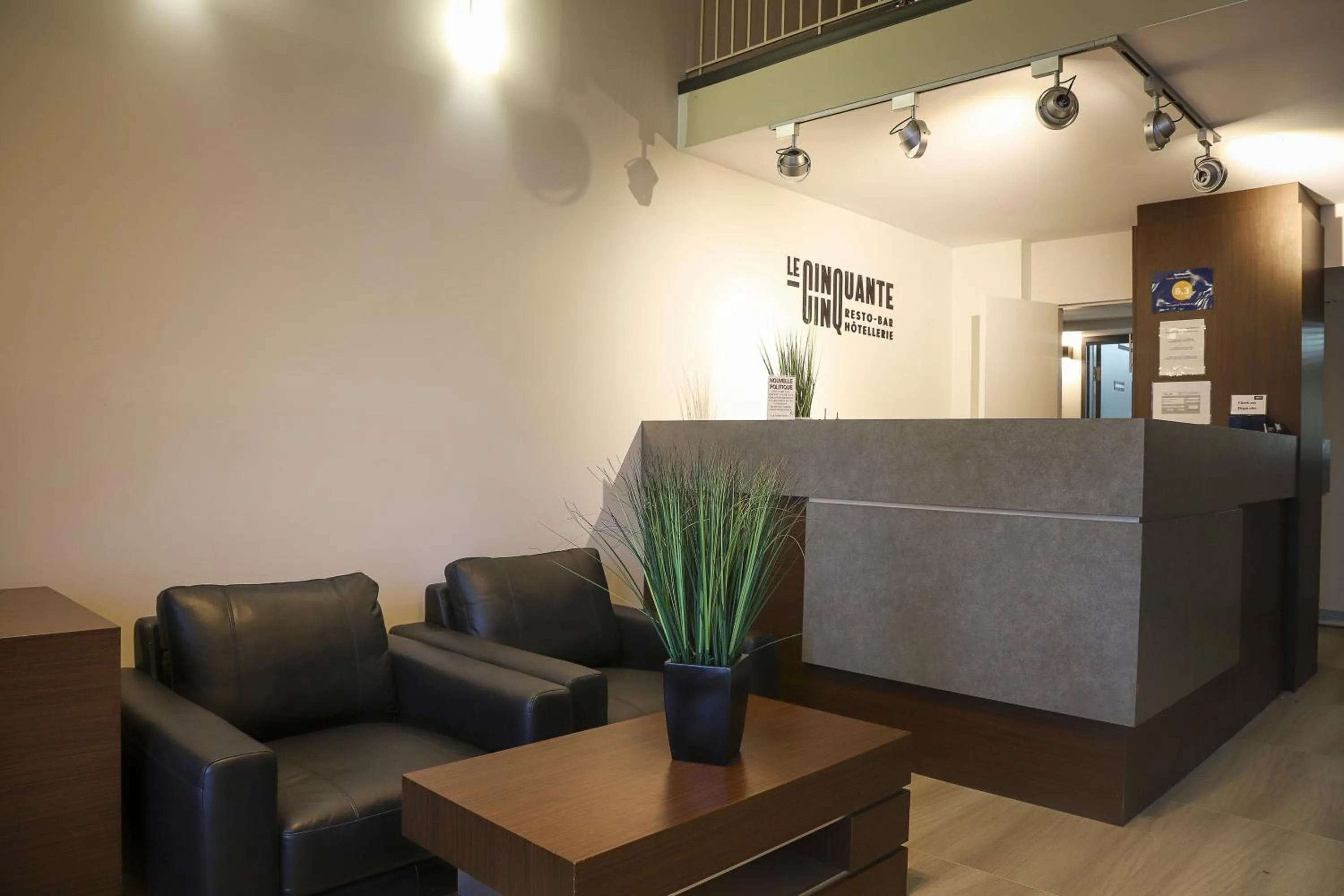 Lobby or reception in Complexe Hotelier Le 55