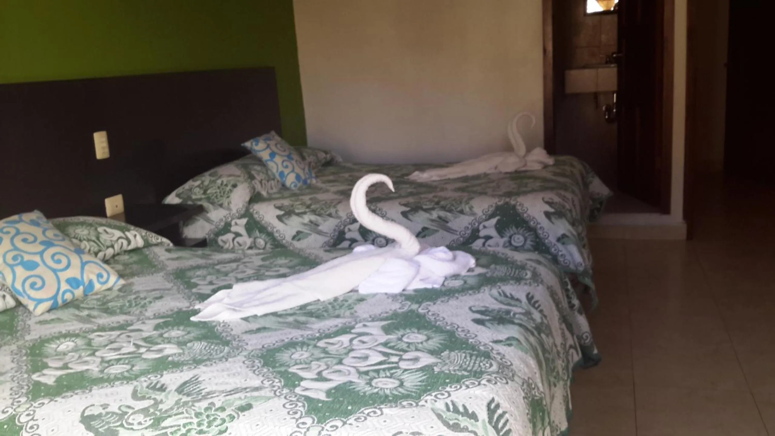 Bed in Hotel Real Colonial