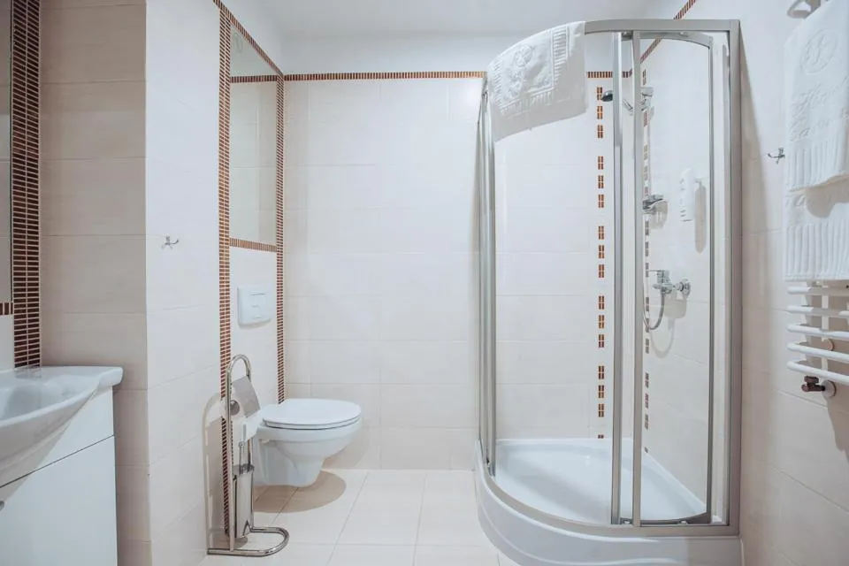 Miejsca noclegowe i Restauracja Kamiński