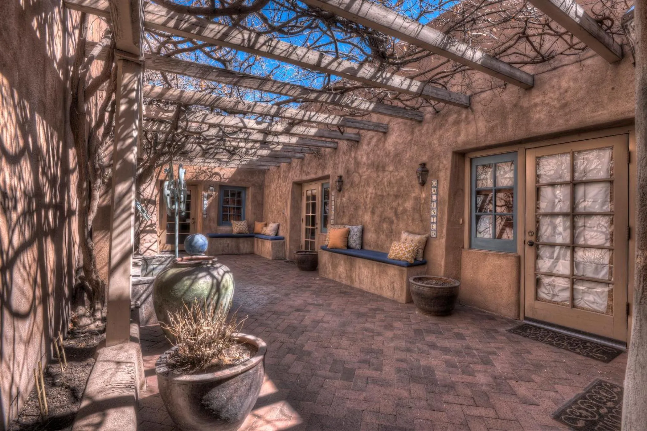 Patio in Inn at Vanessie