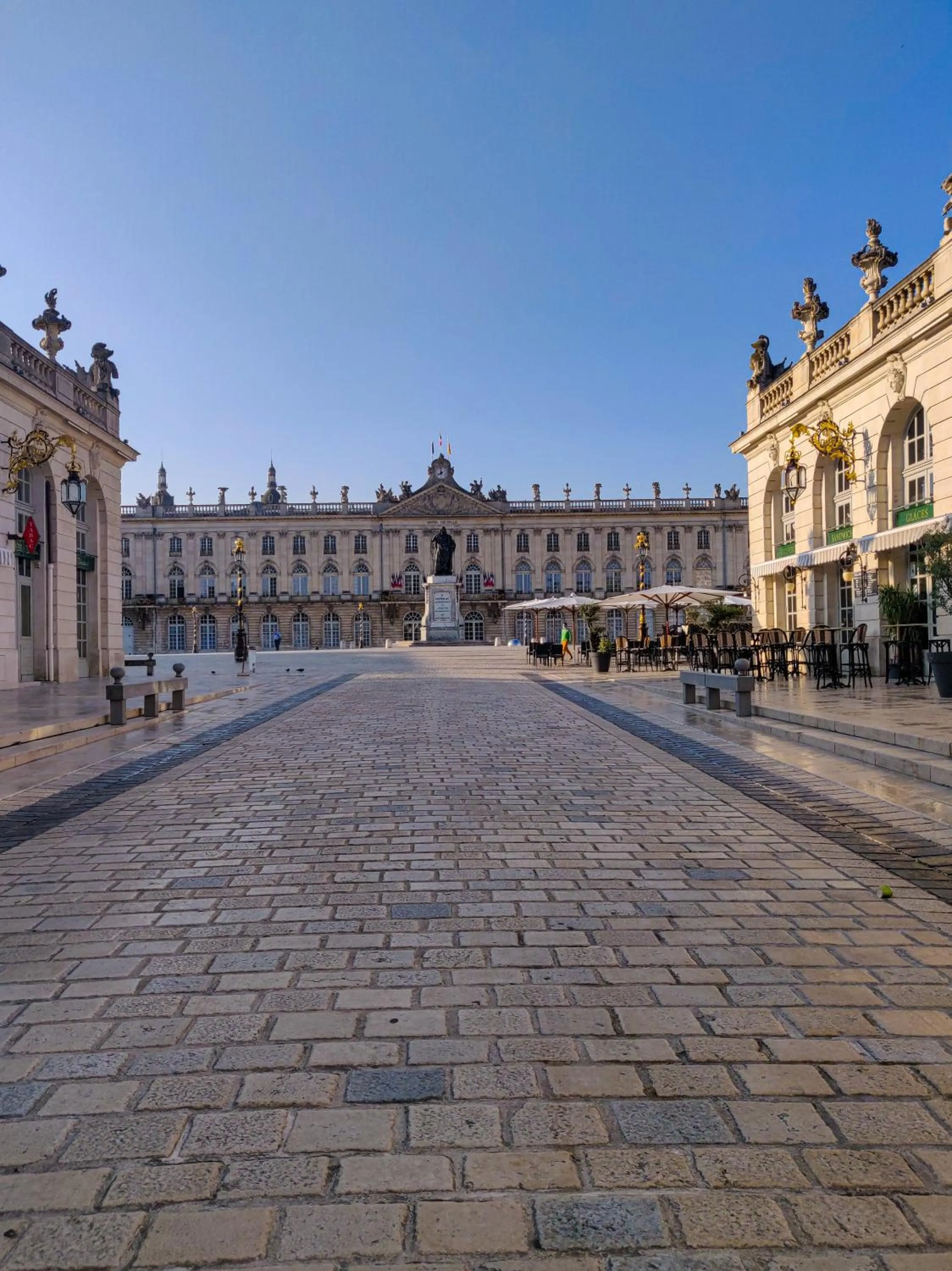Area and facilities in Grand Hotel De La Reine - Place Stanislas