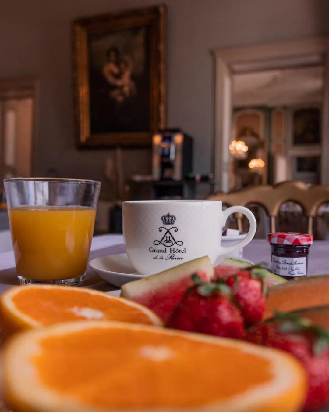 Breakfast in Grand Hotel De La Reine - Place Stanislas