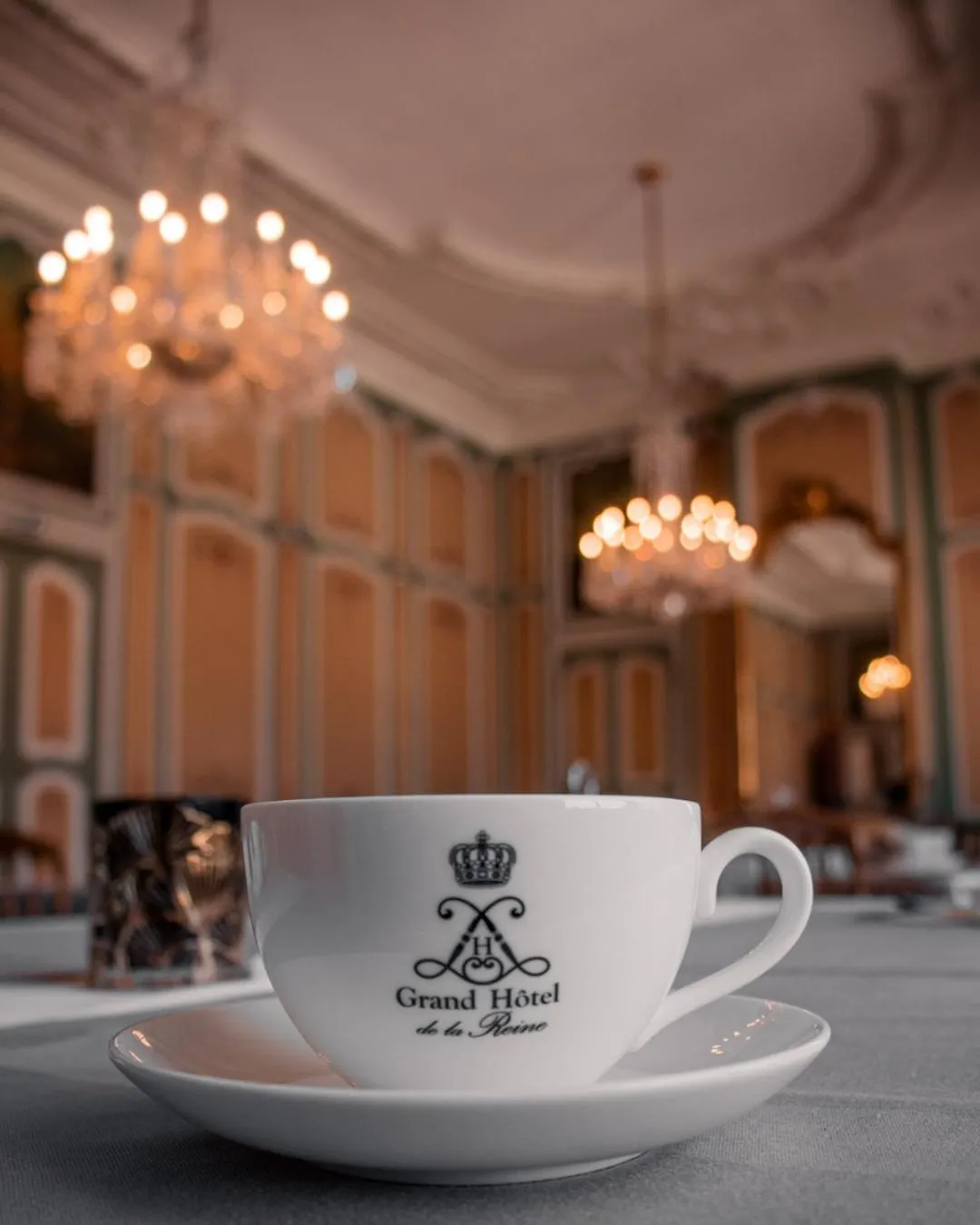 Breakfast in Grand Hotel De La Reine - Place Stanislas
