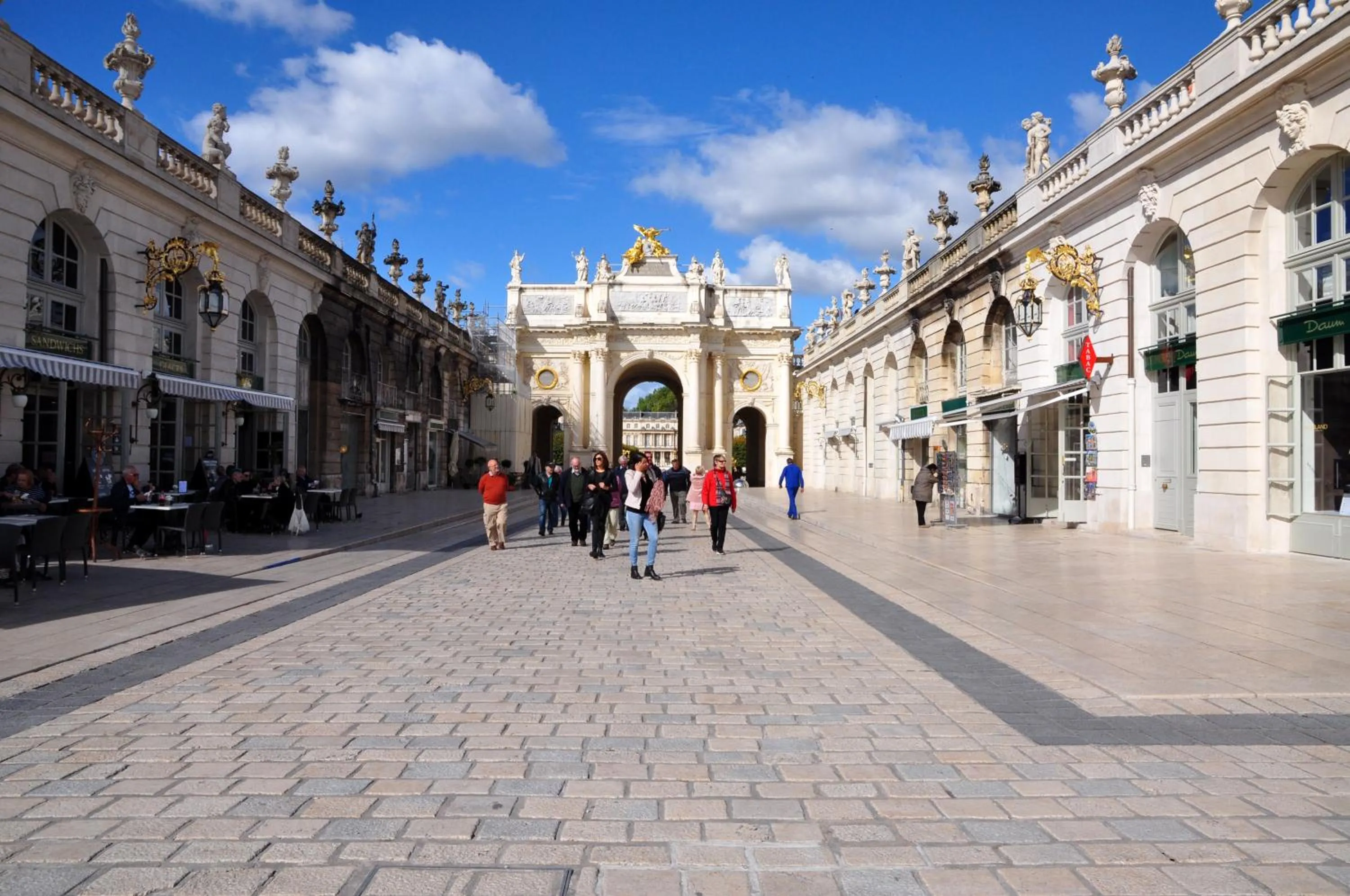 City view in Grand Hotel De La Reine - Place Stanislas