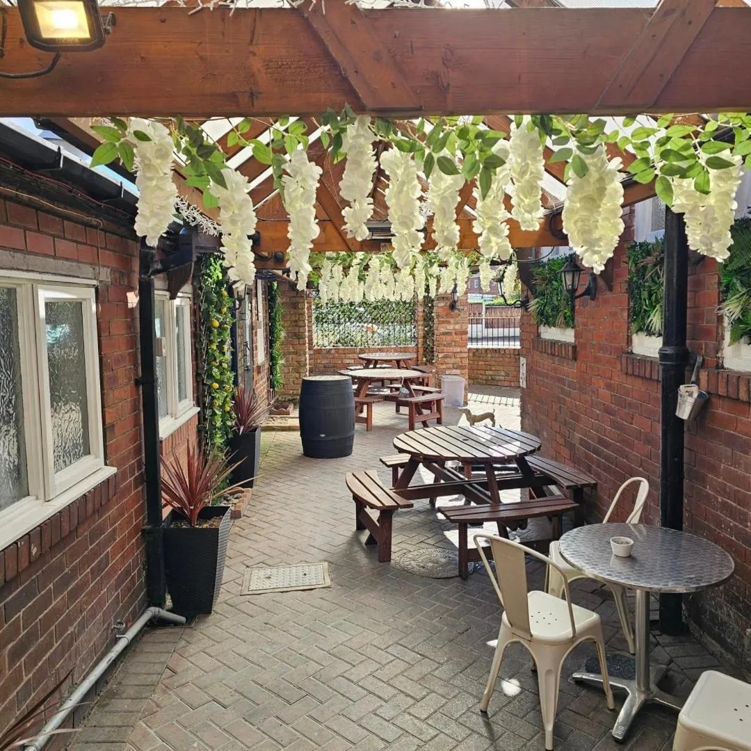 Balcony/Terrace in The Victoria Hotel
