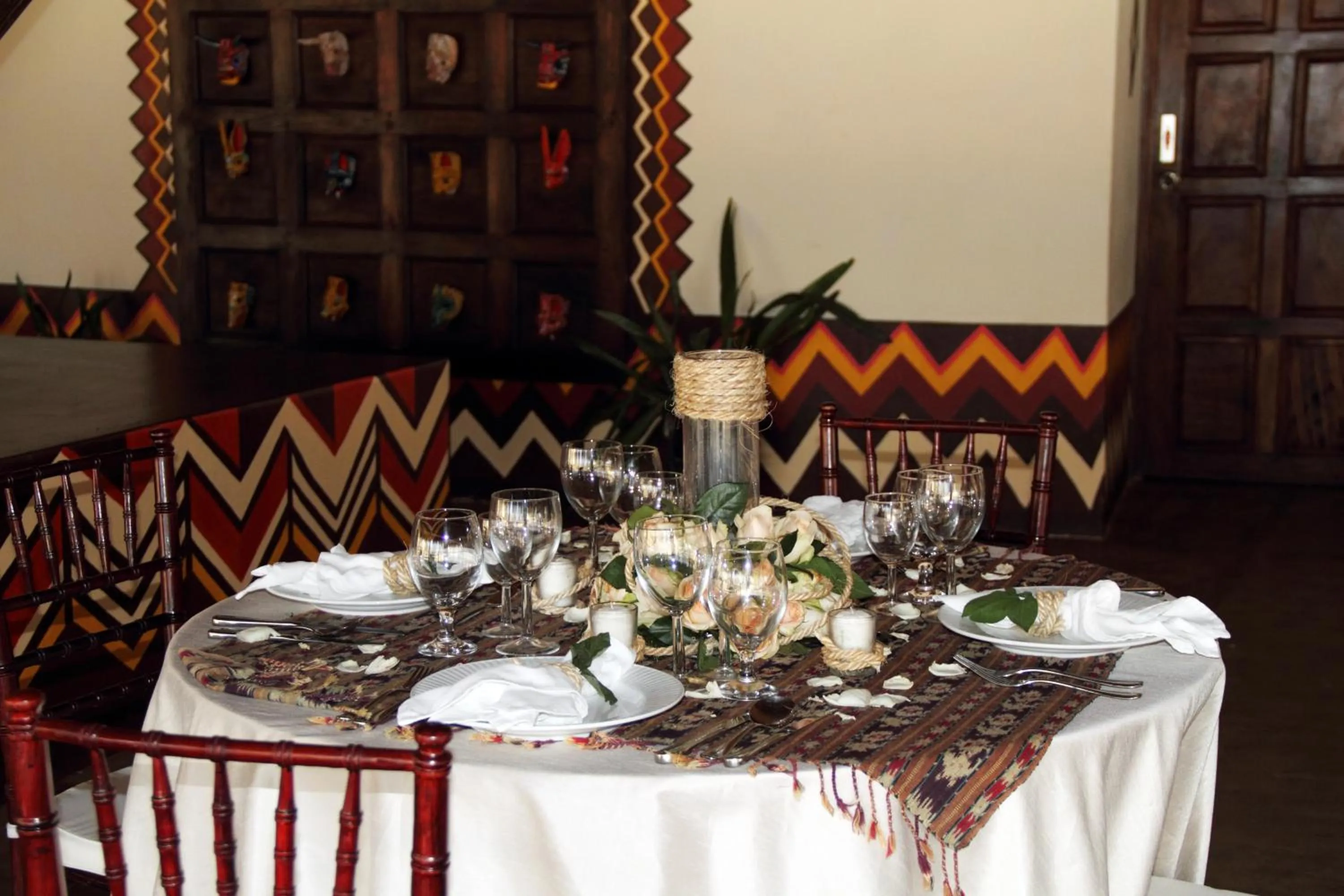 Restaurant/places to eat in Hotel Punta Teonoste Boutique Beachfront Resort