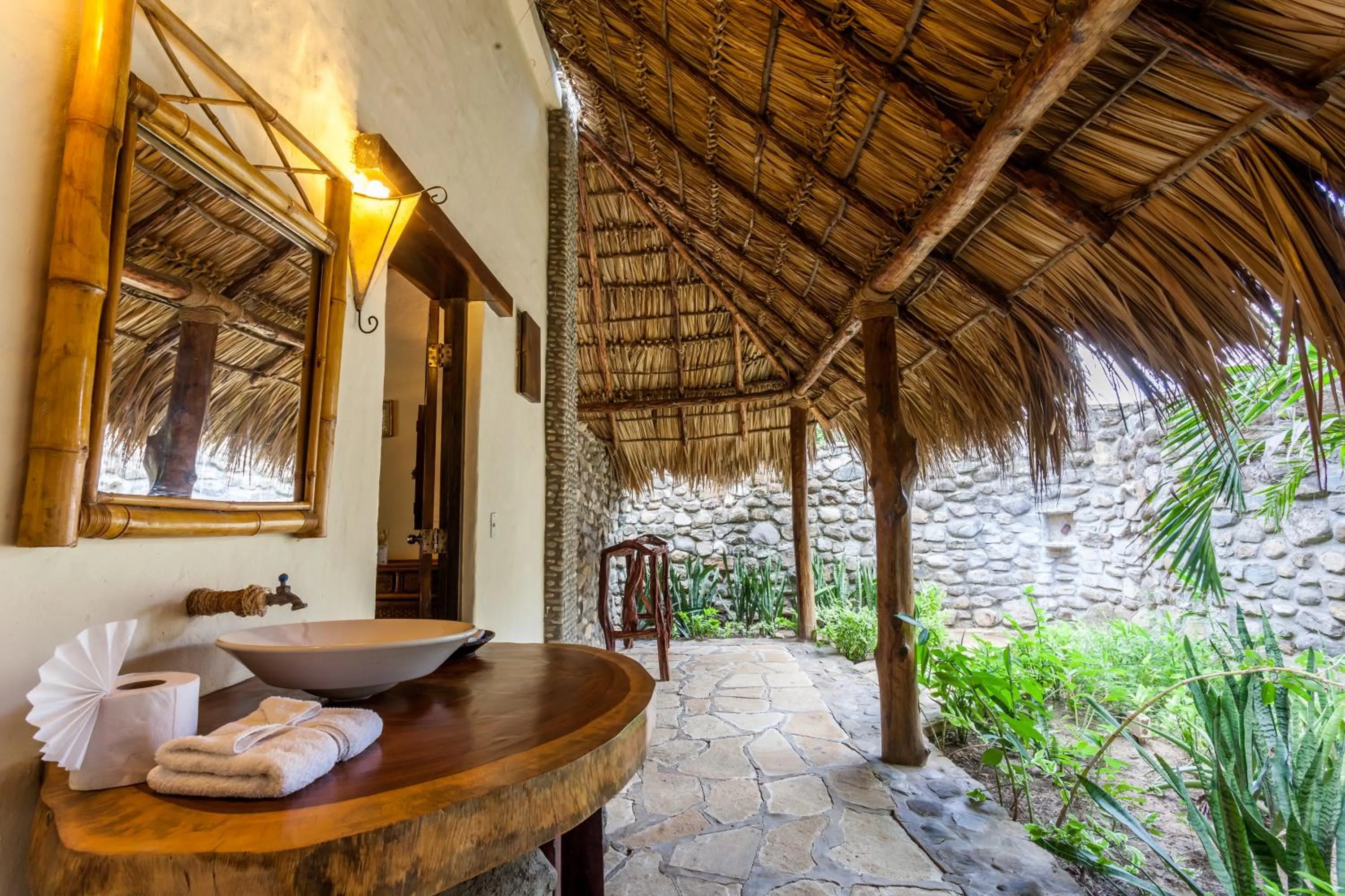 Bathroom in Hotel Punta Teonoste Boutique Beachfront Resort