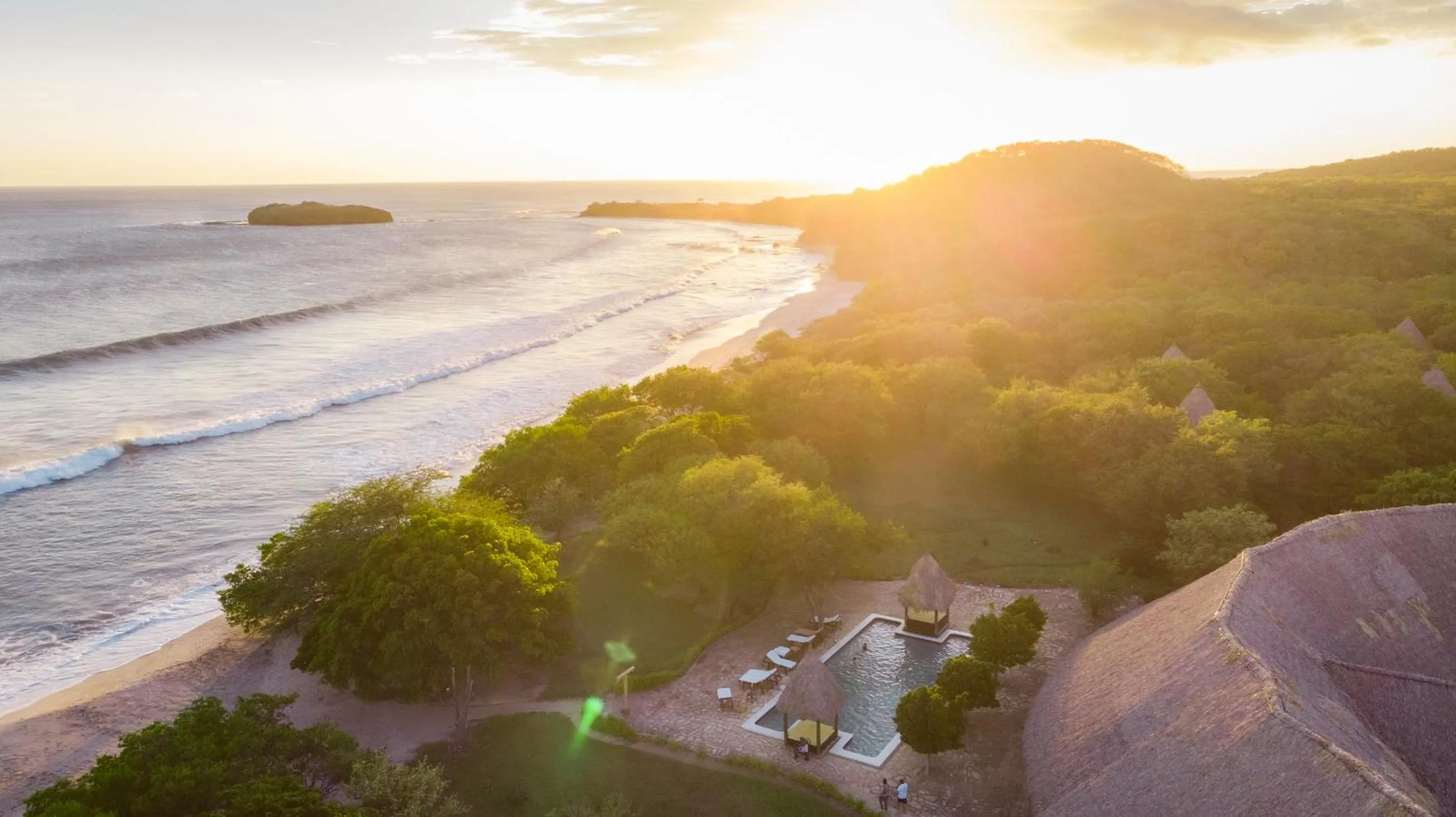 Property building in Hotel Punta Teonoste Boutique Beachfront Resort