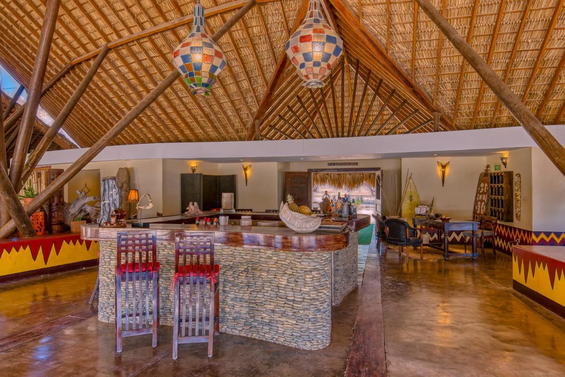 Lounge or bar in Hotel Punta Teonoste Boutique Beachfront Resort