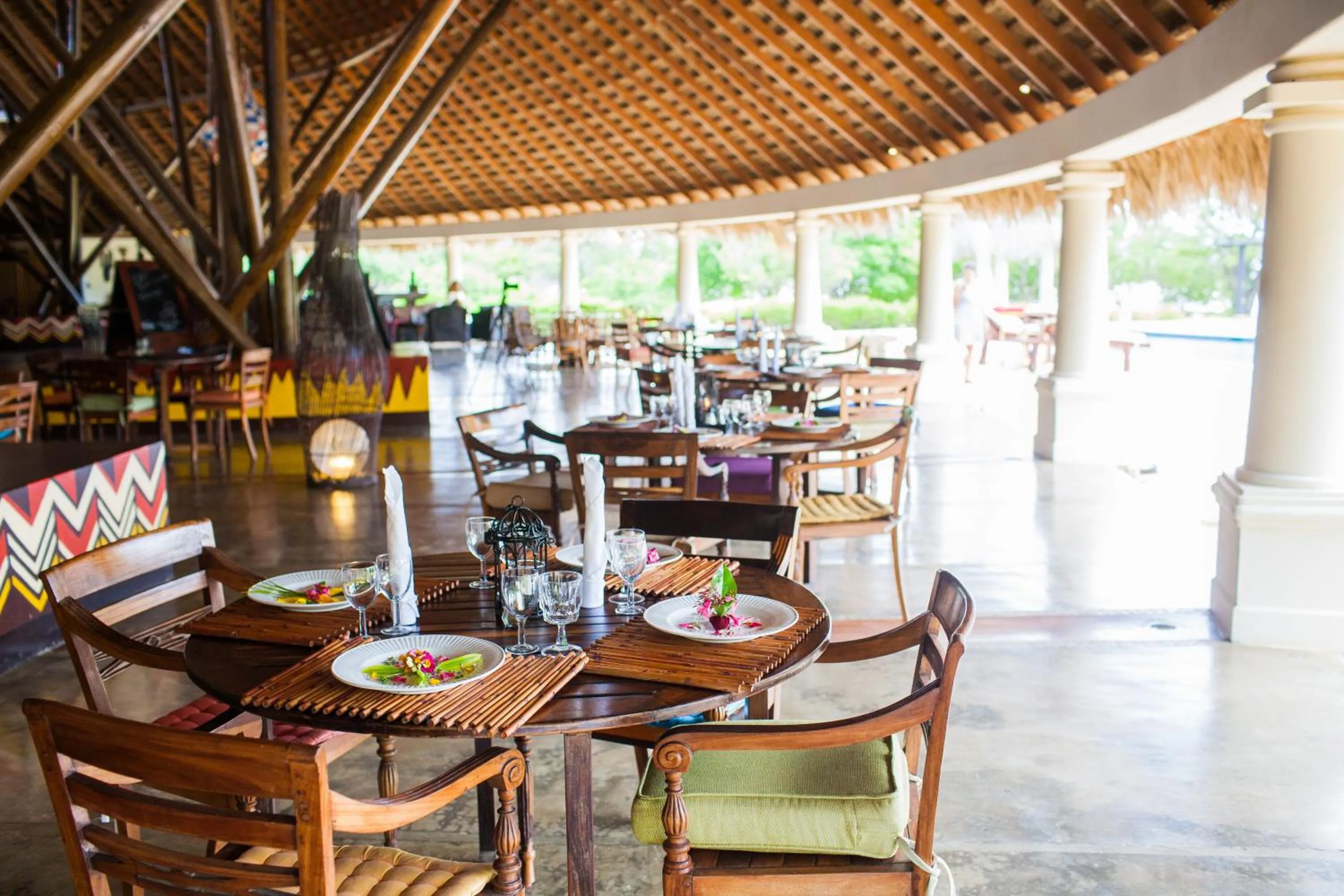 Restaurant/places to eat in Hotel Punta Teonoste Boutique Beachfront Resort