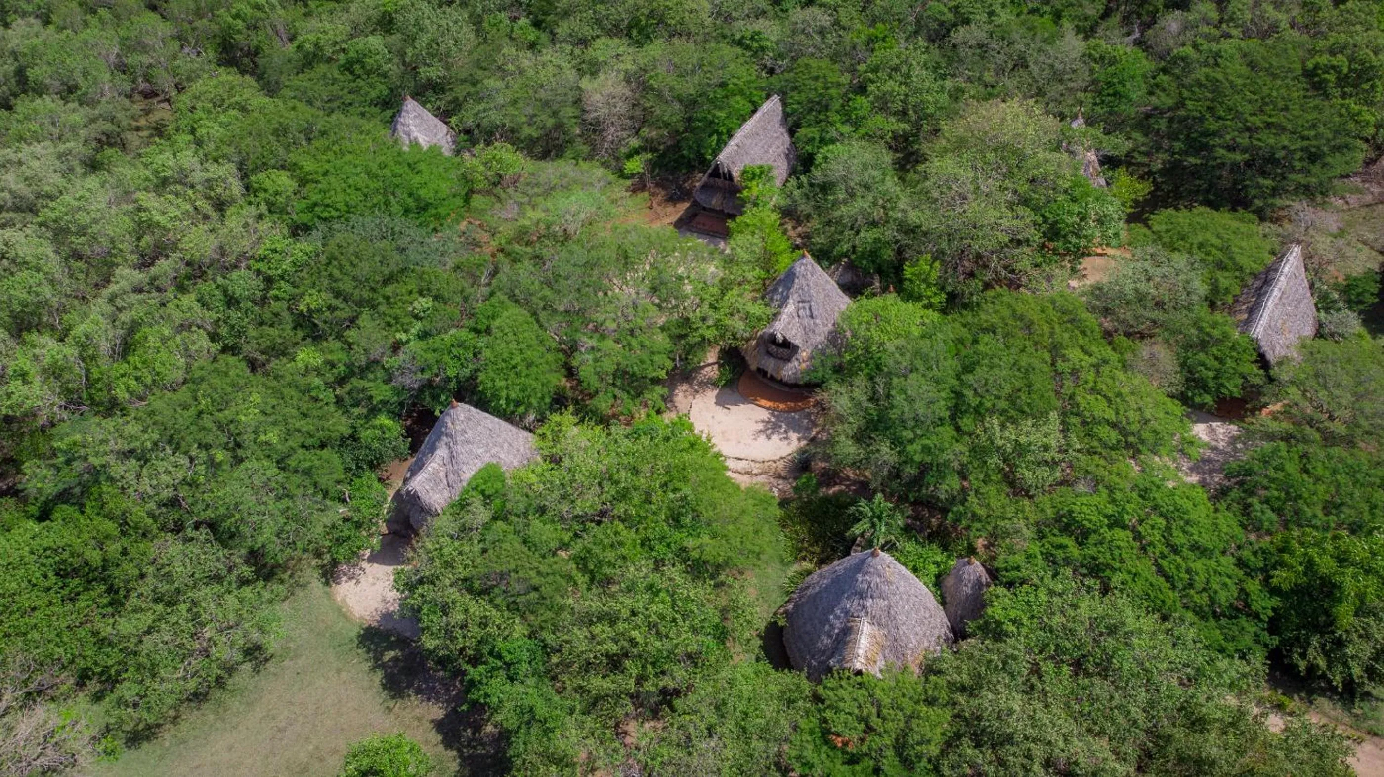 Property building in Hotel Punta Teonoste Boutique Beachfront Resort